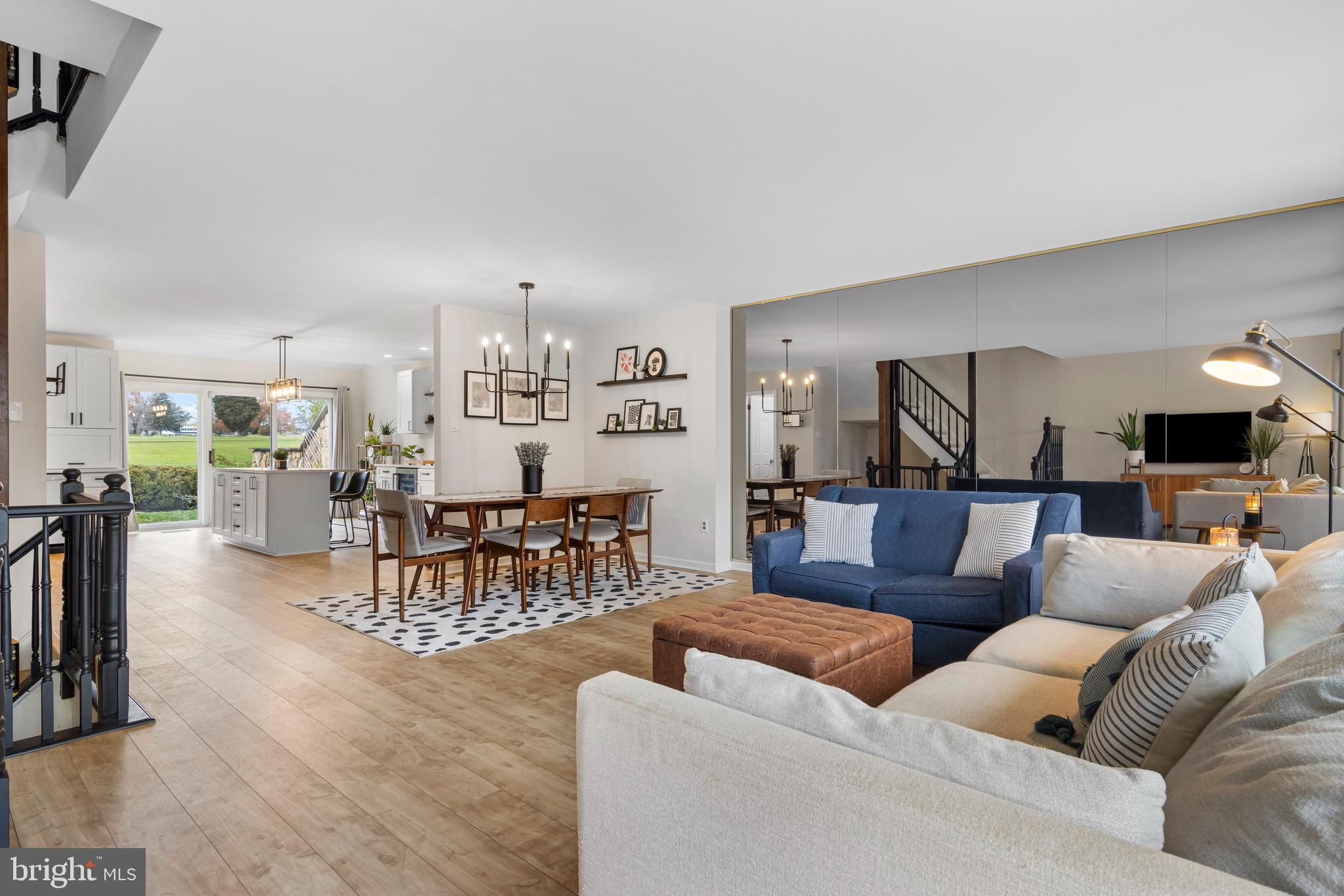 AVONDALE SPRINGS - Residential