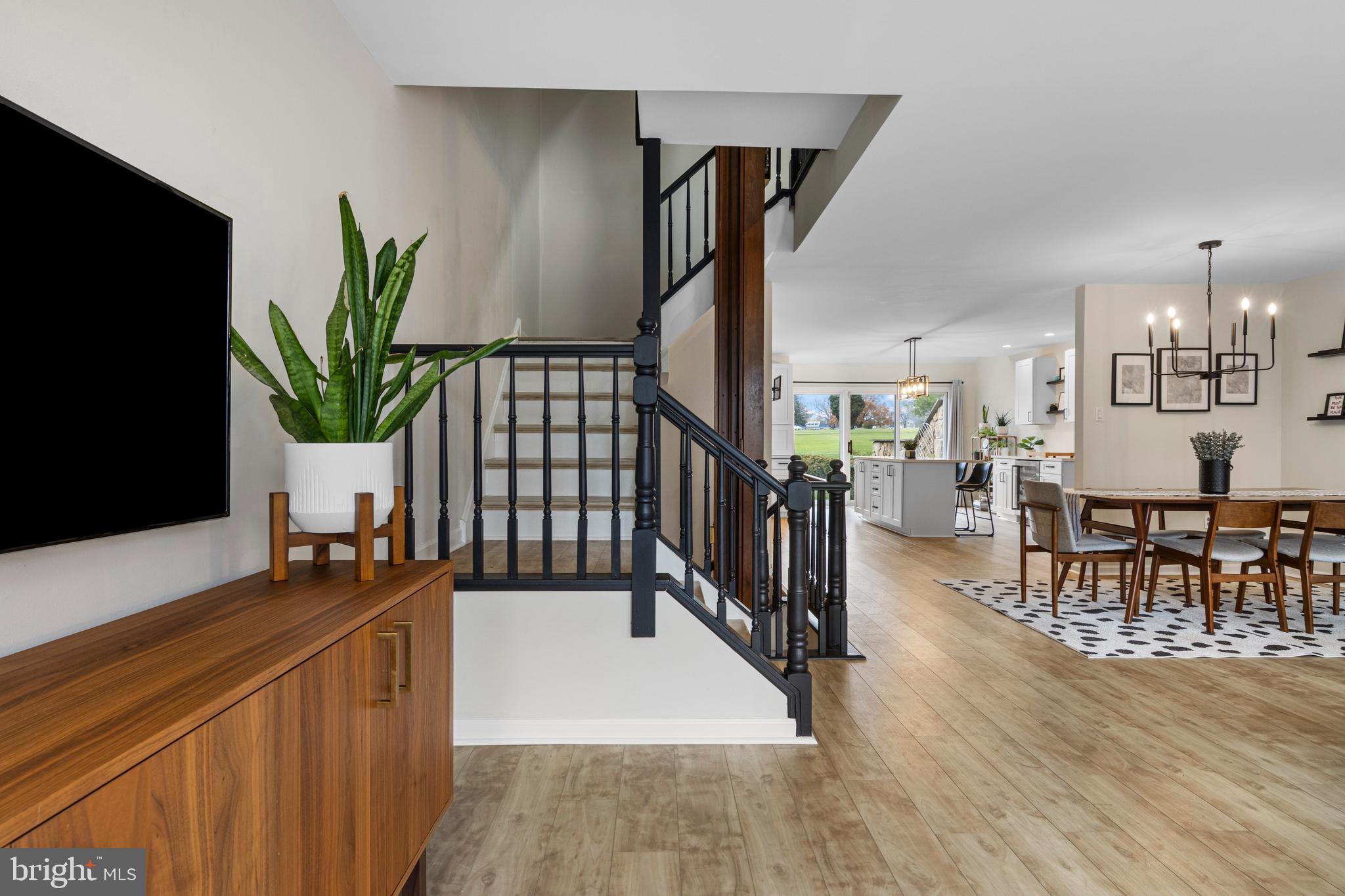 AVONDALE SPRINGS - Residential