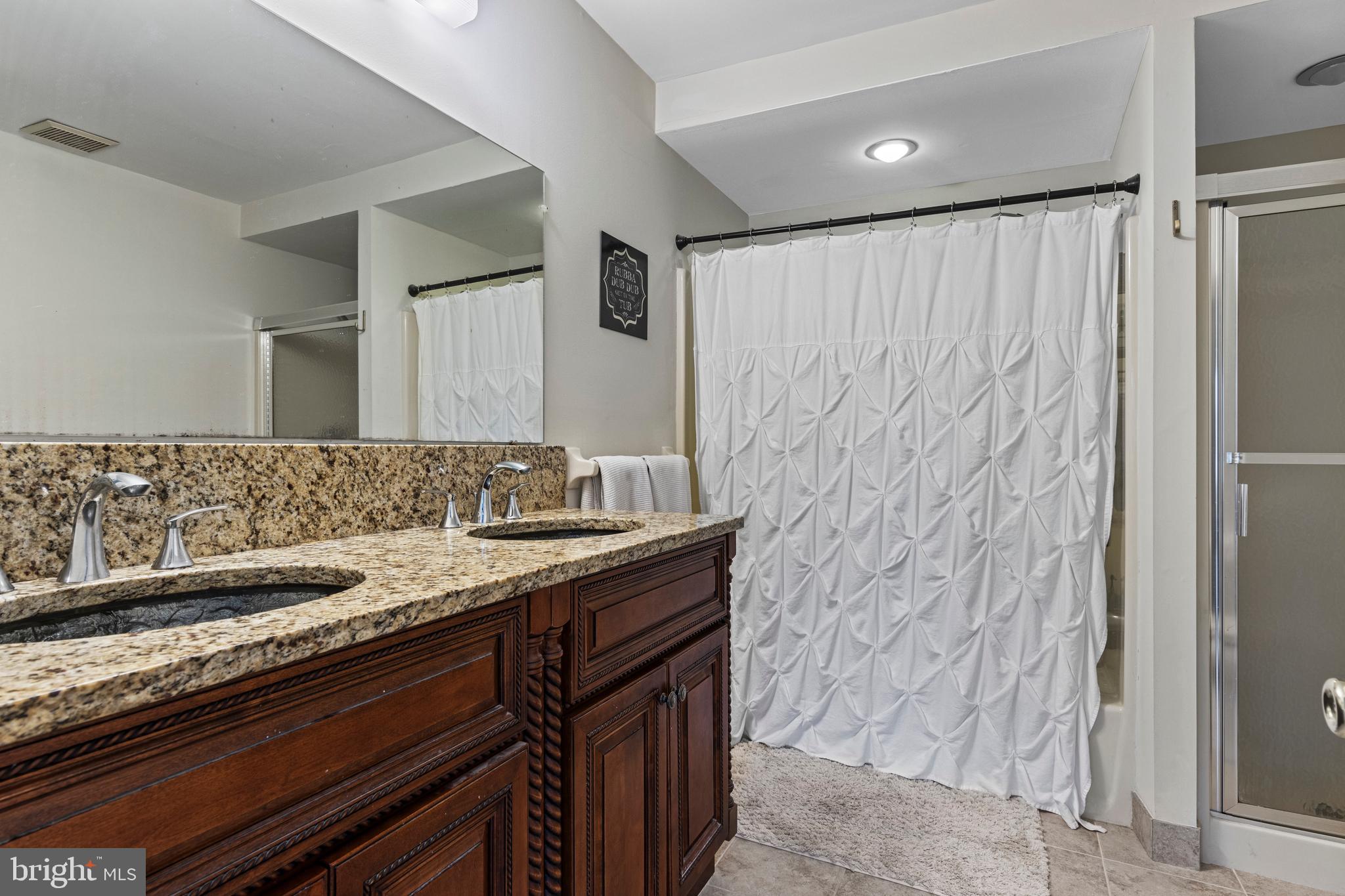 AVONDALE SPRINGS - Residential