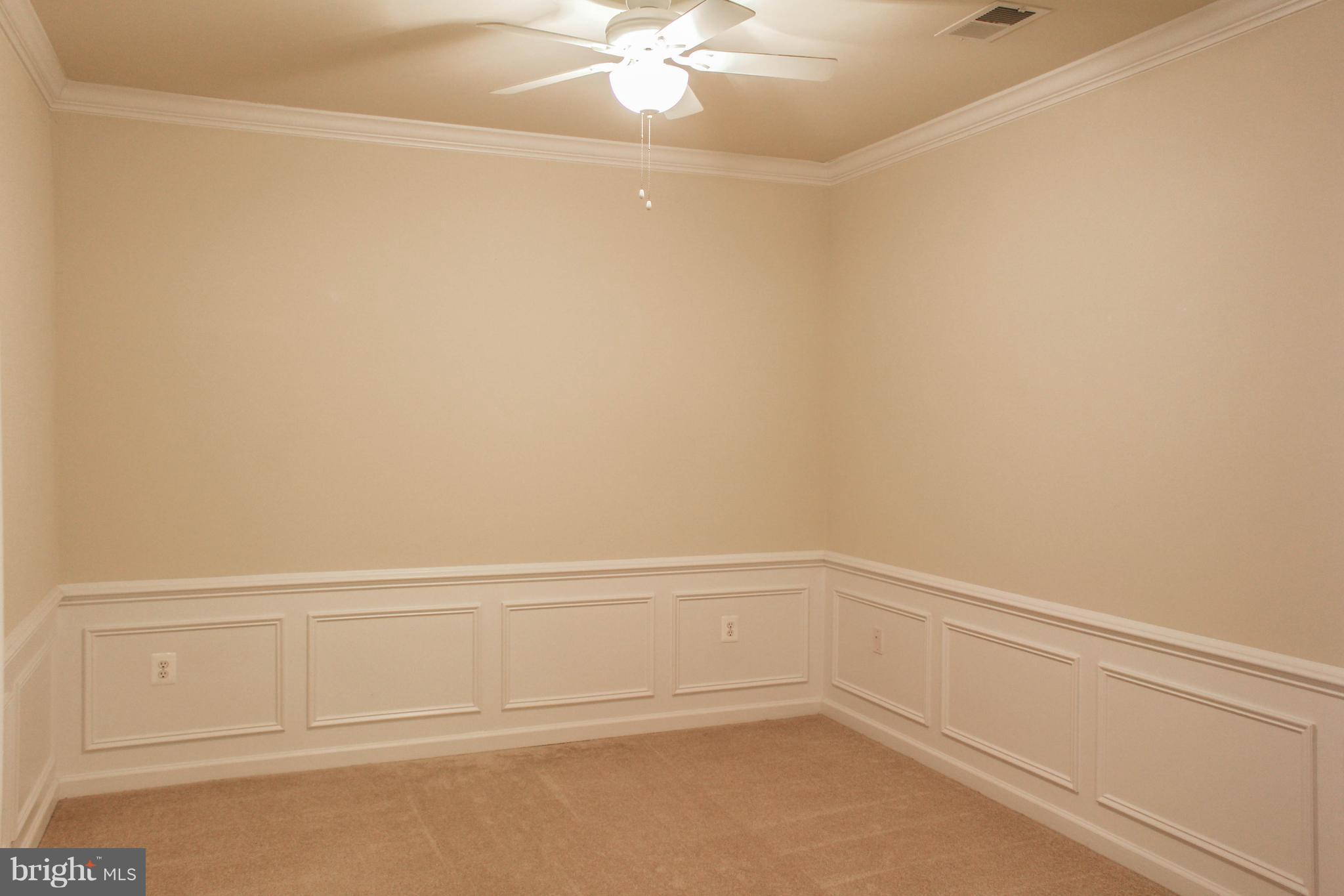 THE RESERVE CONDOMINIUMS - Residential Lease