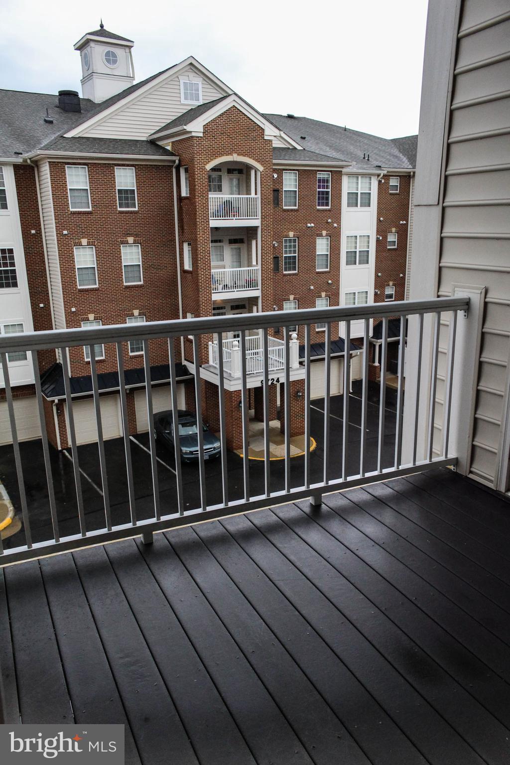 THE RESERVE CONDOMINIUMS - Residential Lease