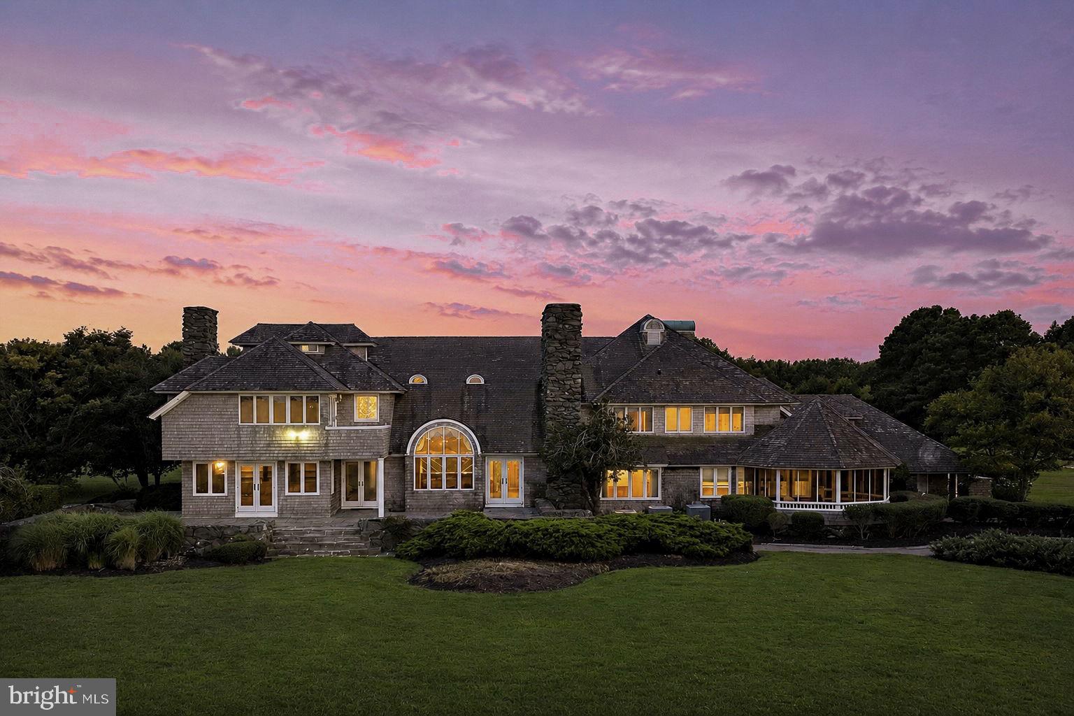 12903 WINDY DRIVE
