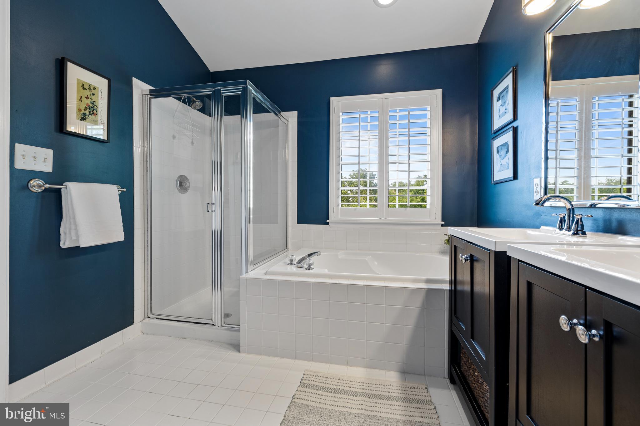 SOUTH RIDING - Residential