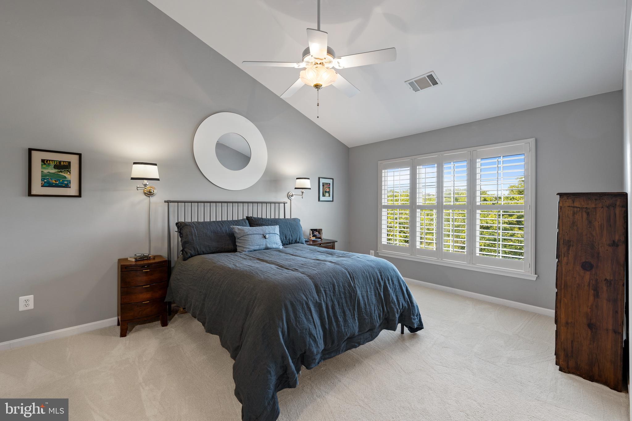 SOUTH RIDING - Residential