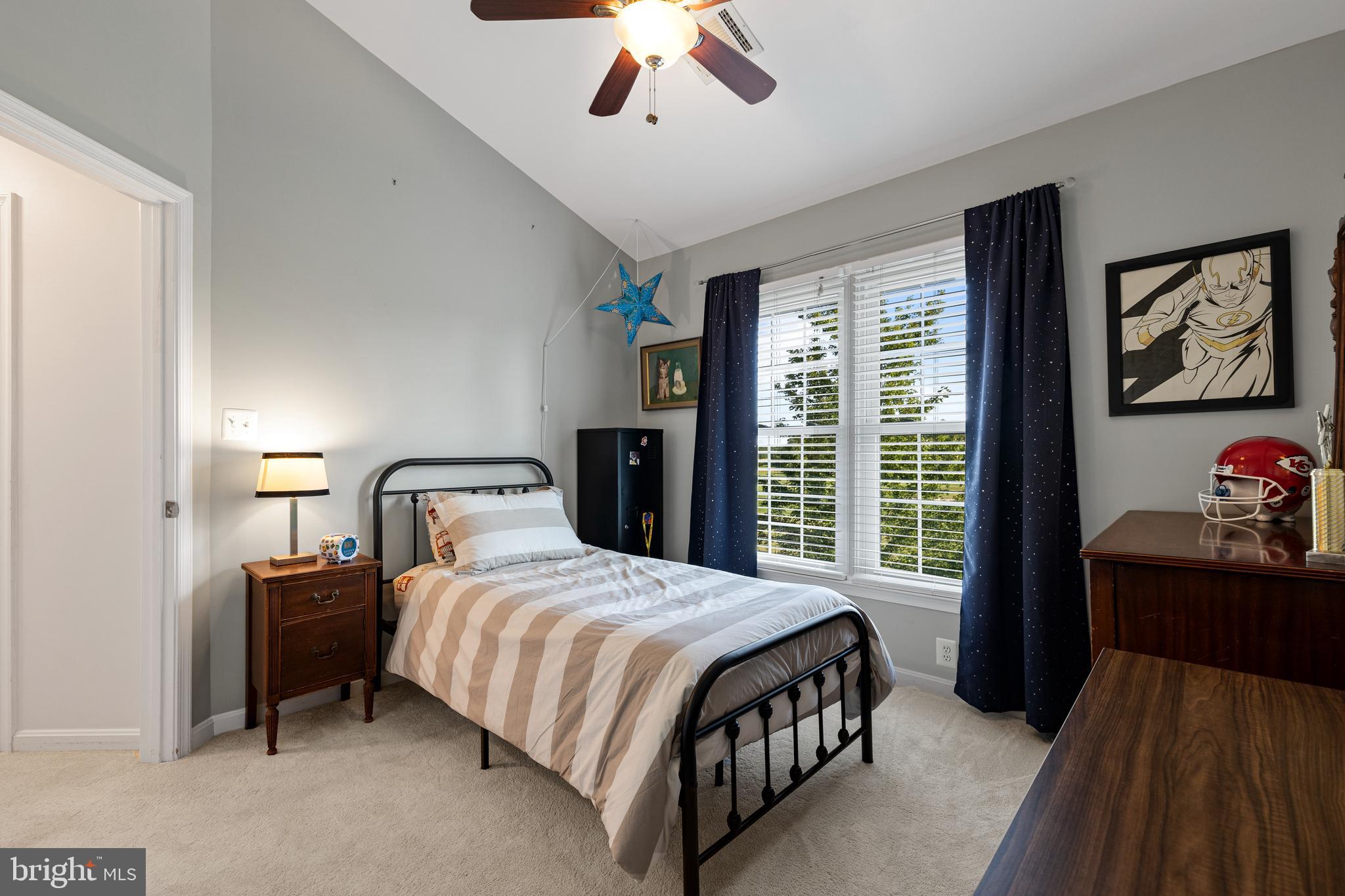 SOUTH RIDING - Residential