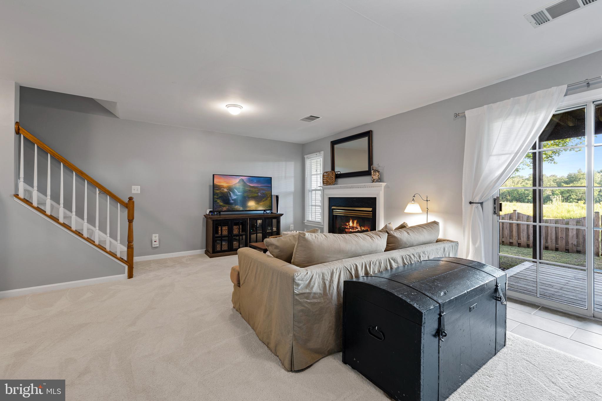 SOUTH RIDING - Residential