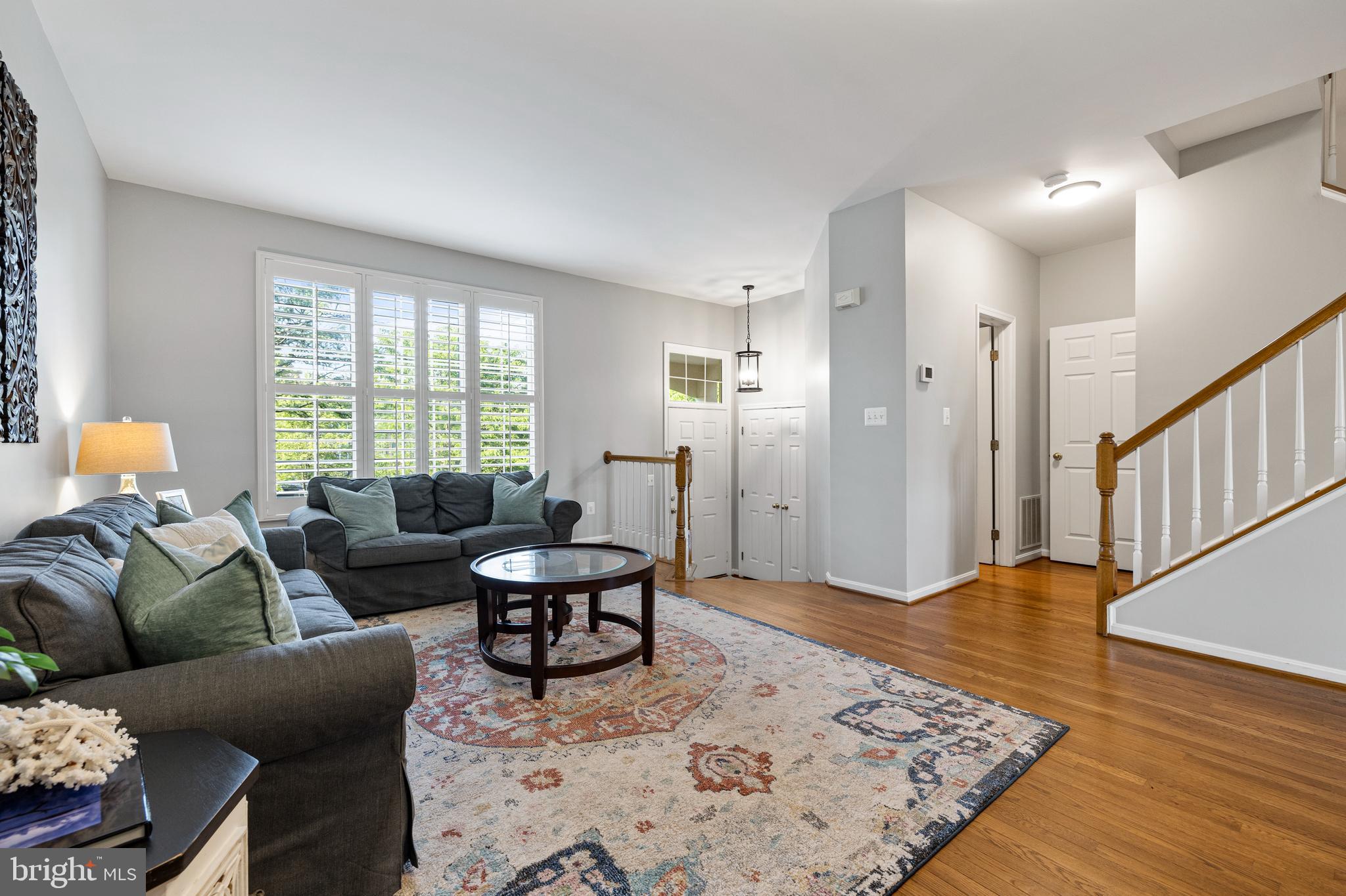 SOUTH RIDING - Residential