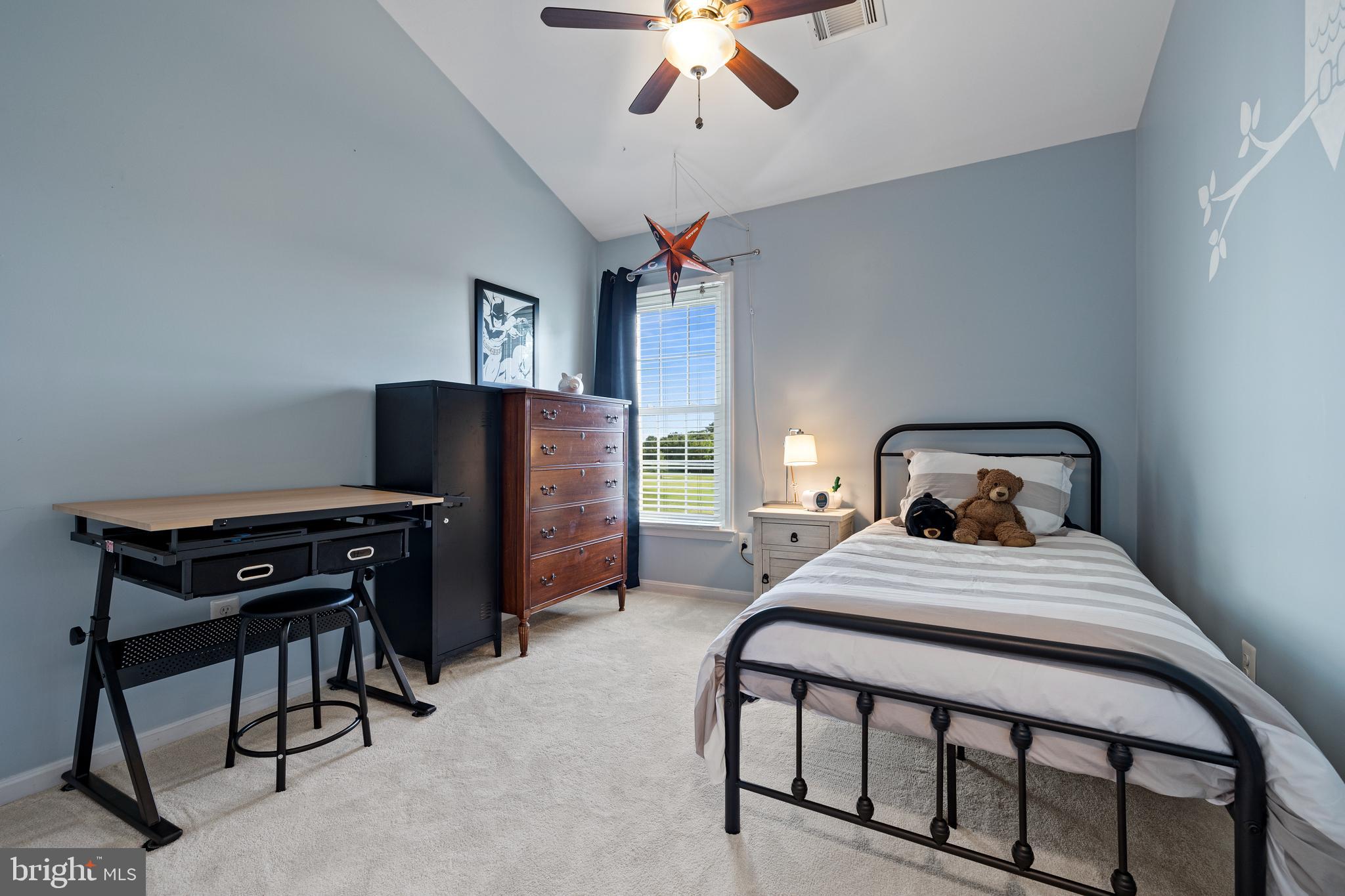 SOUTH RIDING - Residential