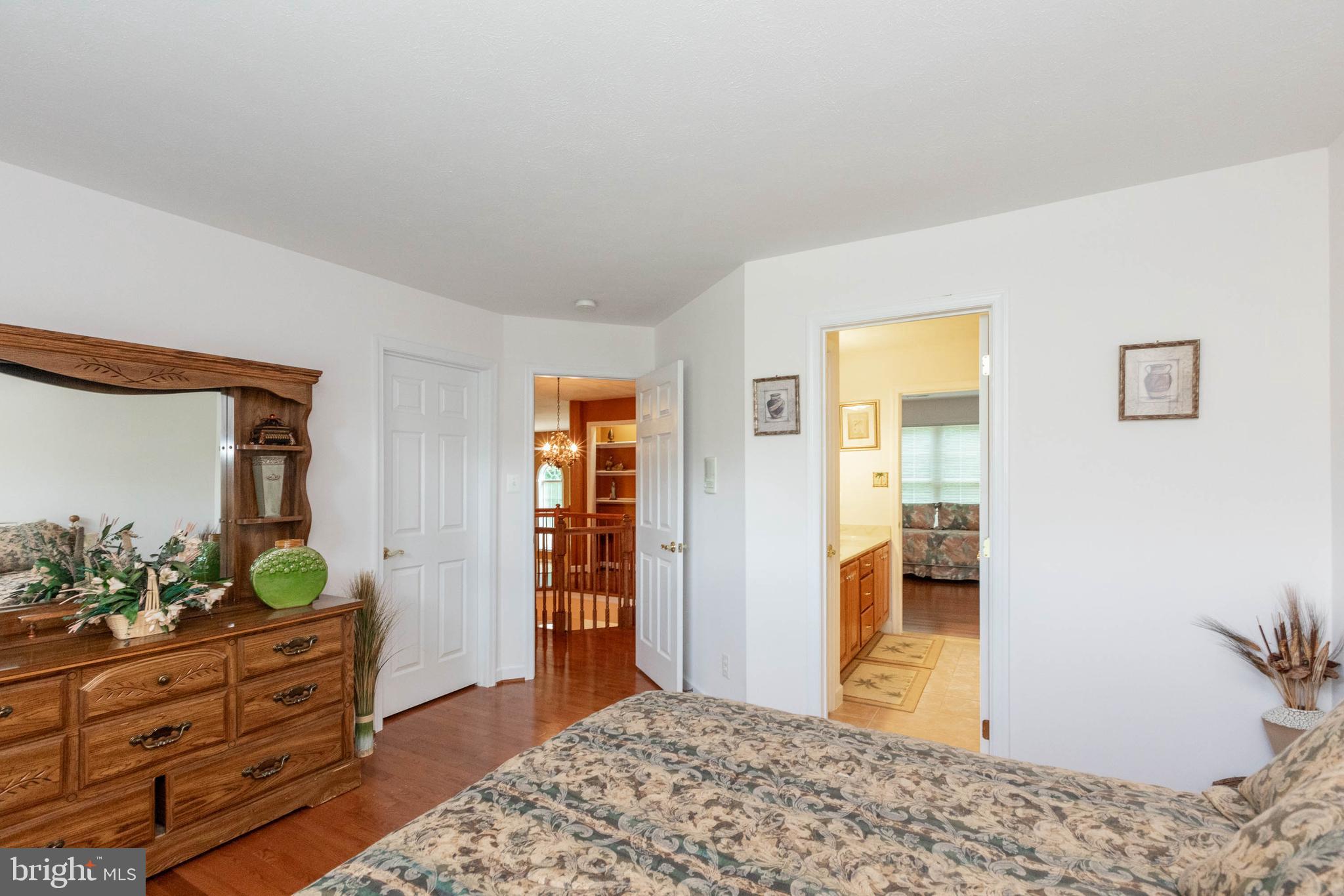 HOLLYBROOK - Residential