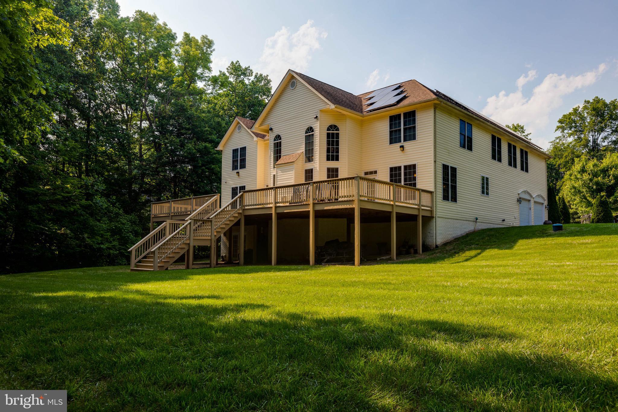 HOLLYBROOK - Residential