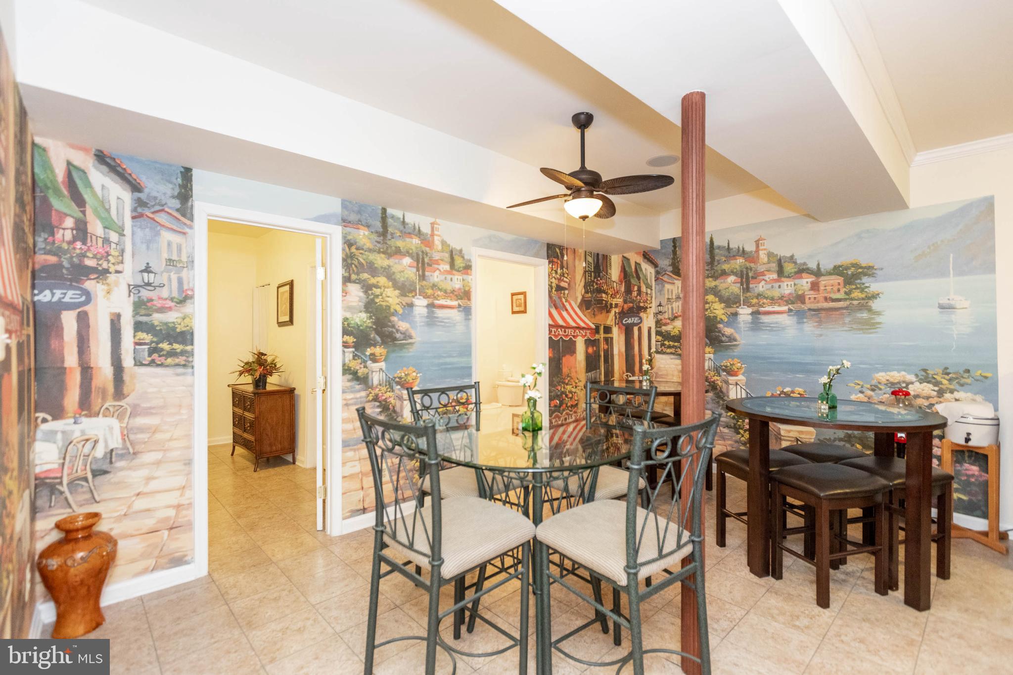 HOLLYBROOK - Residential