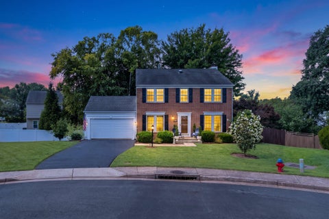 Photo of 6517 Beechnut Circle, WARRENTON, VA 20187 (MLS # VAFQ2023450)
