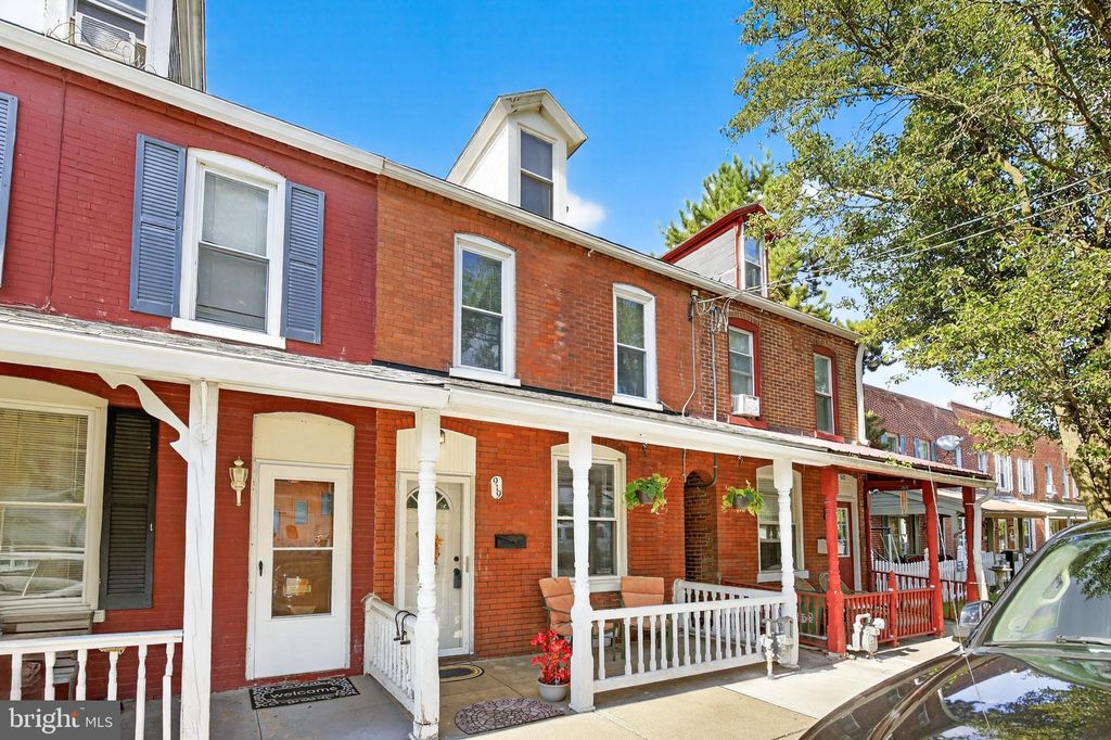 Photo of 919 Clark Street, LANCASTER, PA 17602 (MLS # PALA2075352)