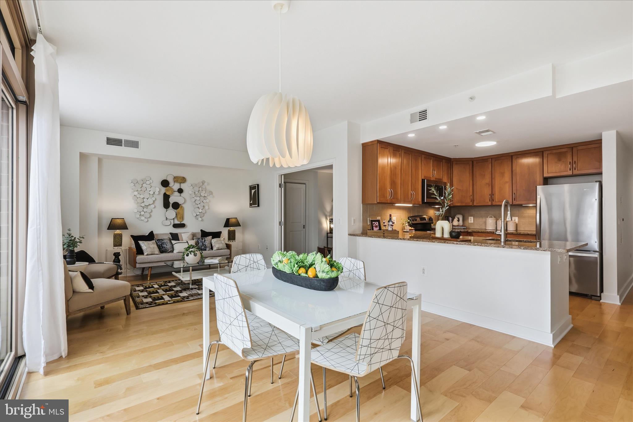 RESIDENCES AT LIBERTY CENTER - Residential