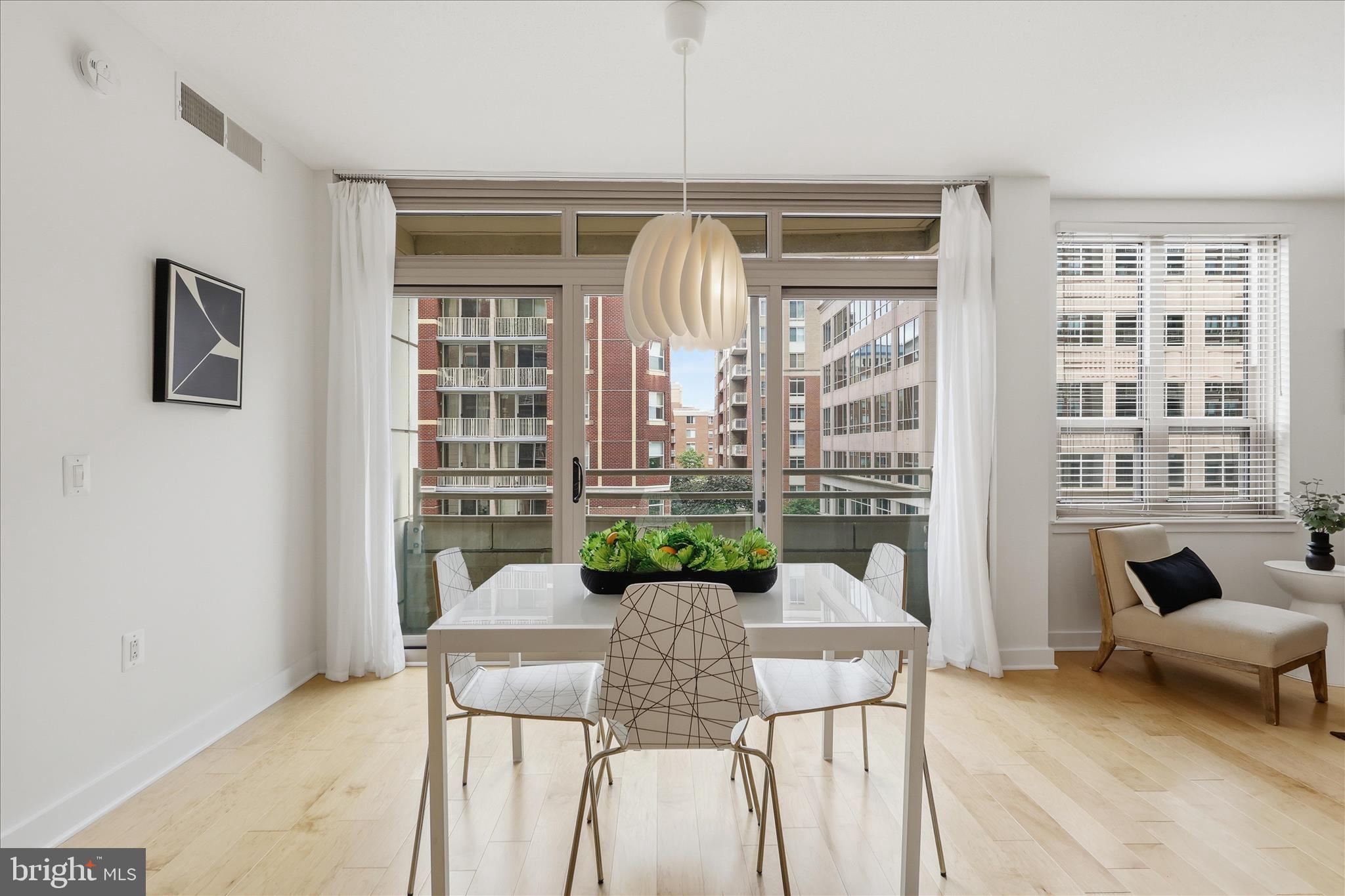 RESIDENCES AT LIBERTY CENTER - Residential