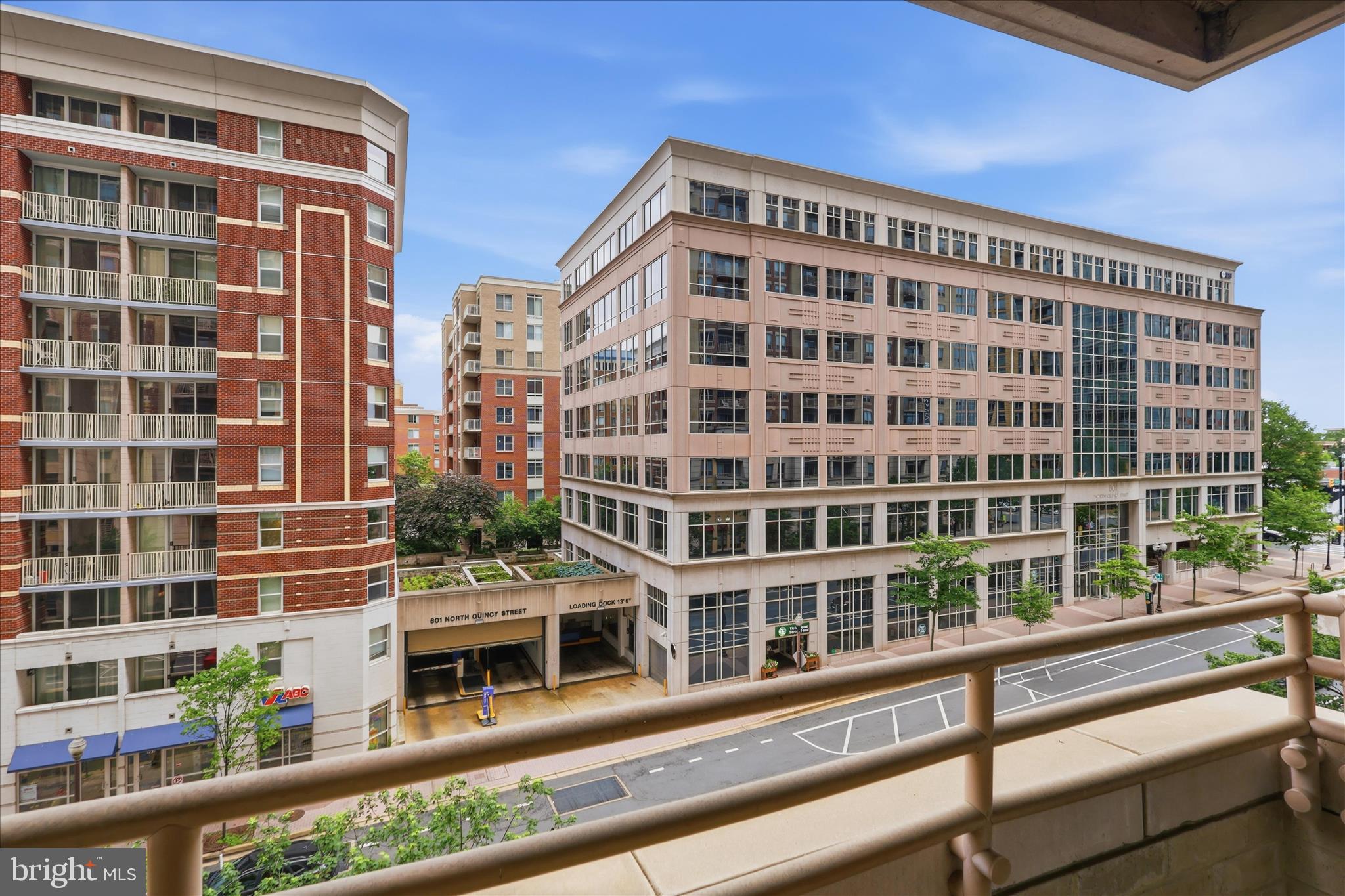 RESIDENCES AT LIBERTY CENTER - Residential