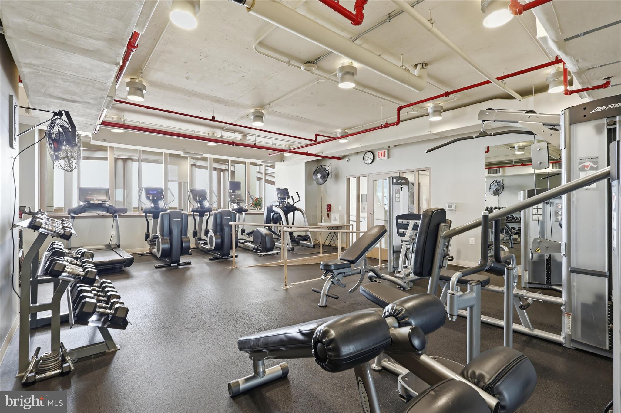 RESIDENCES AT LIBERTY CENTER - Residential