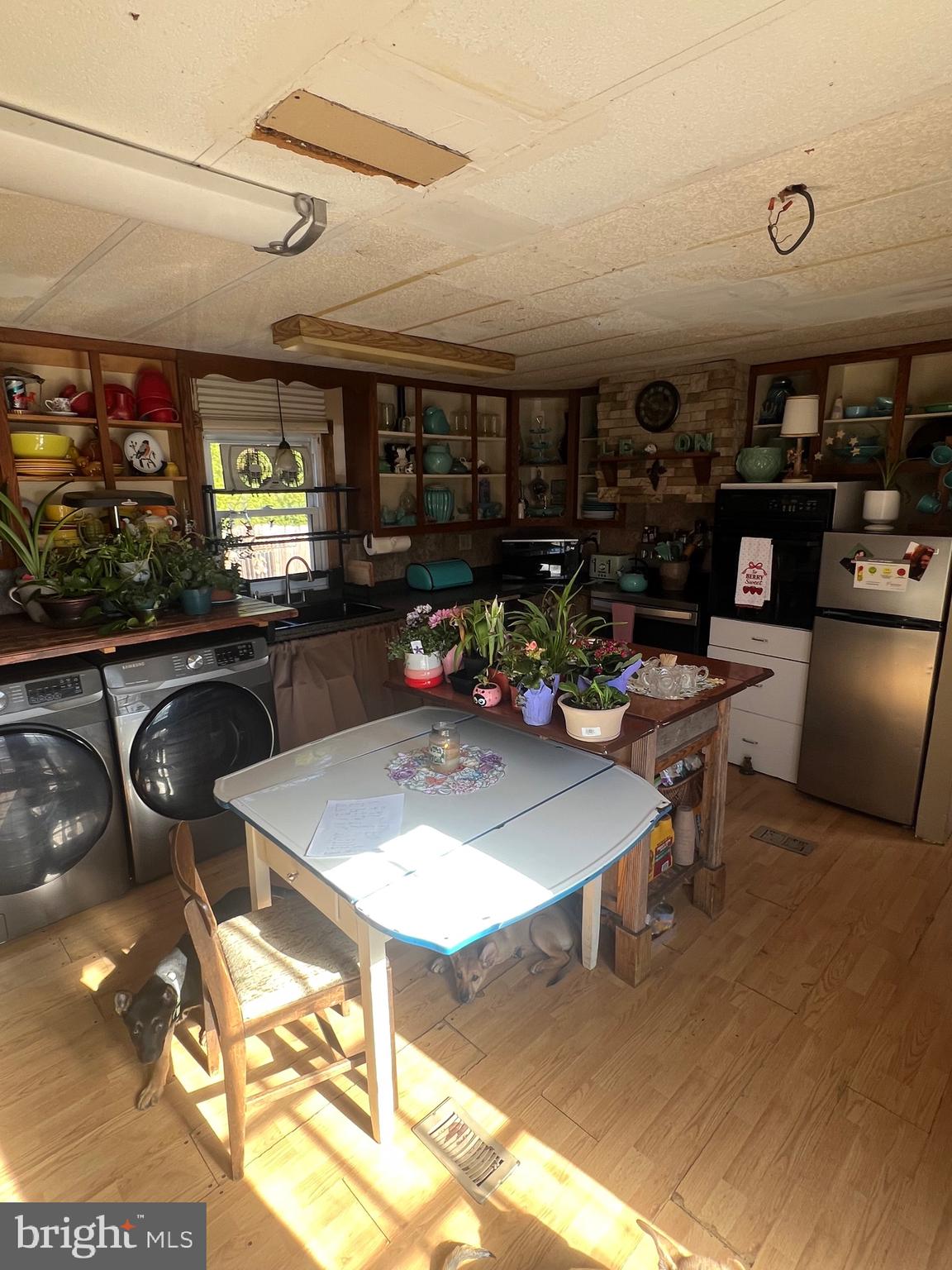 GREEN ACRES - Residential