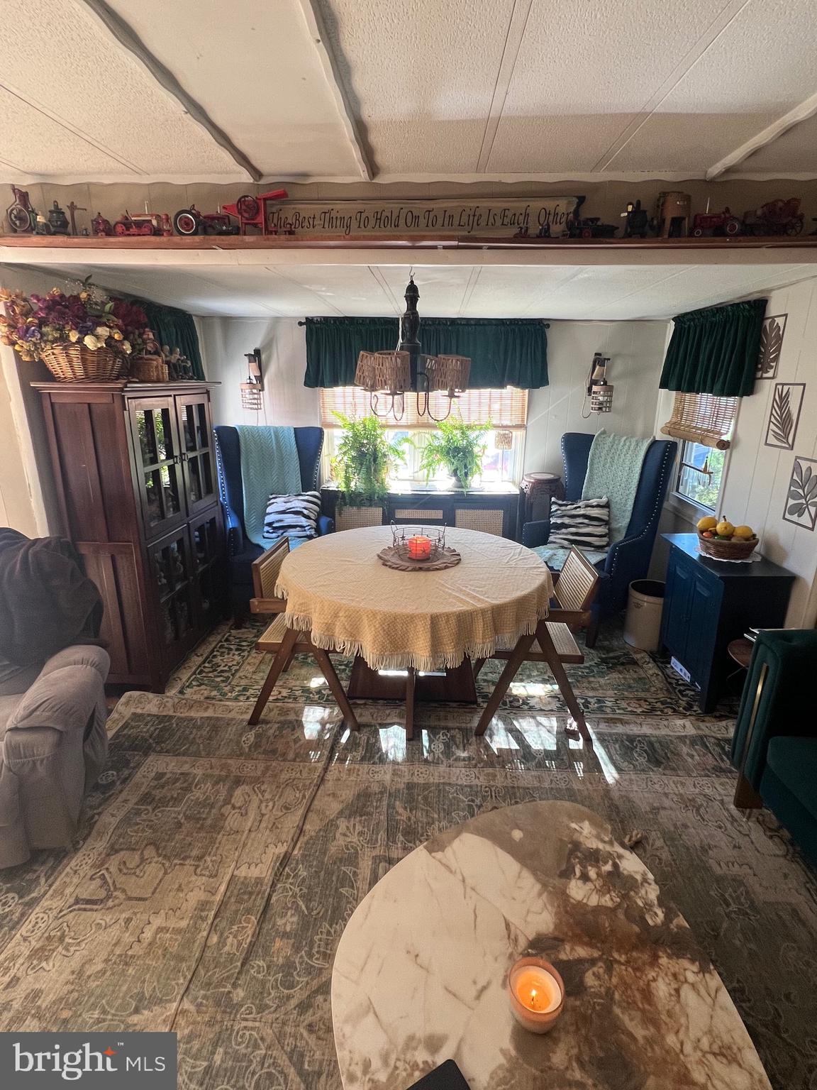 GREEN ACRES - Residential