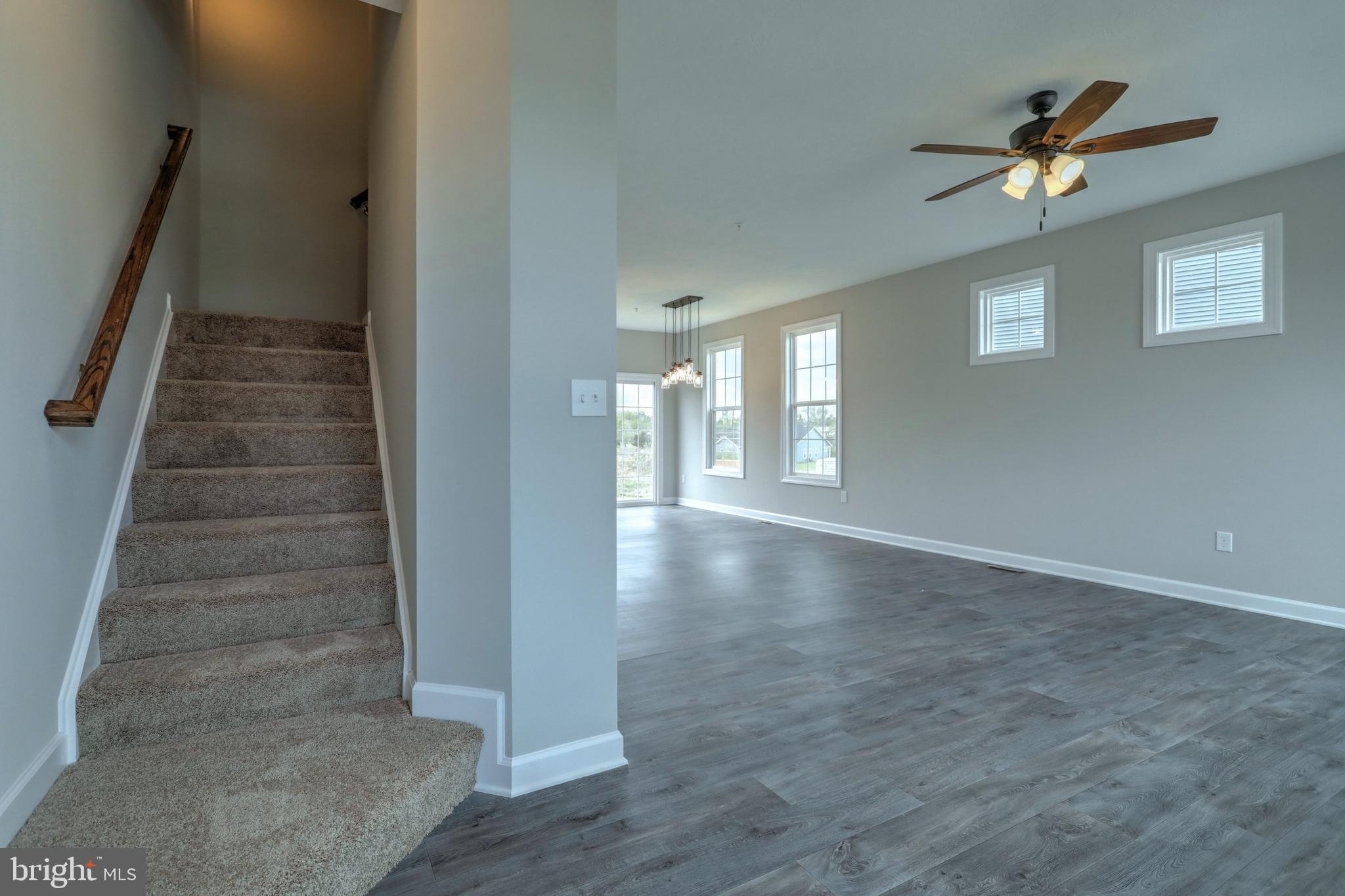 HUDSON RIDGE - Residential