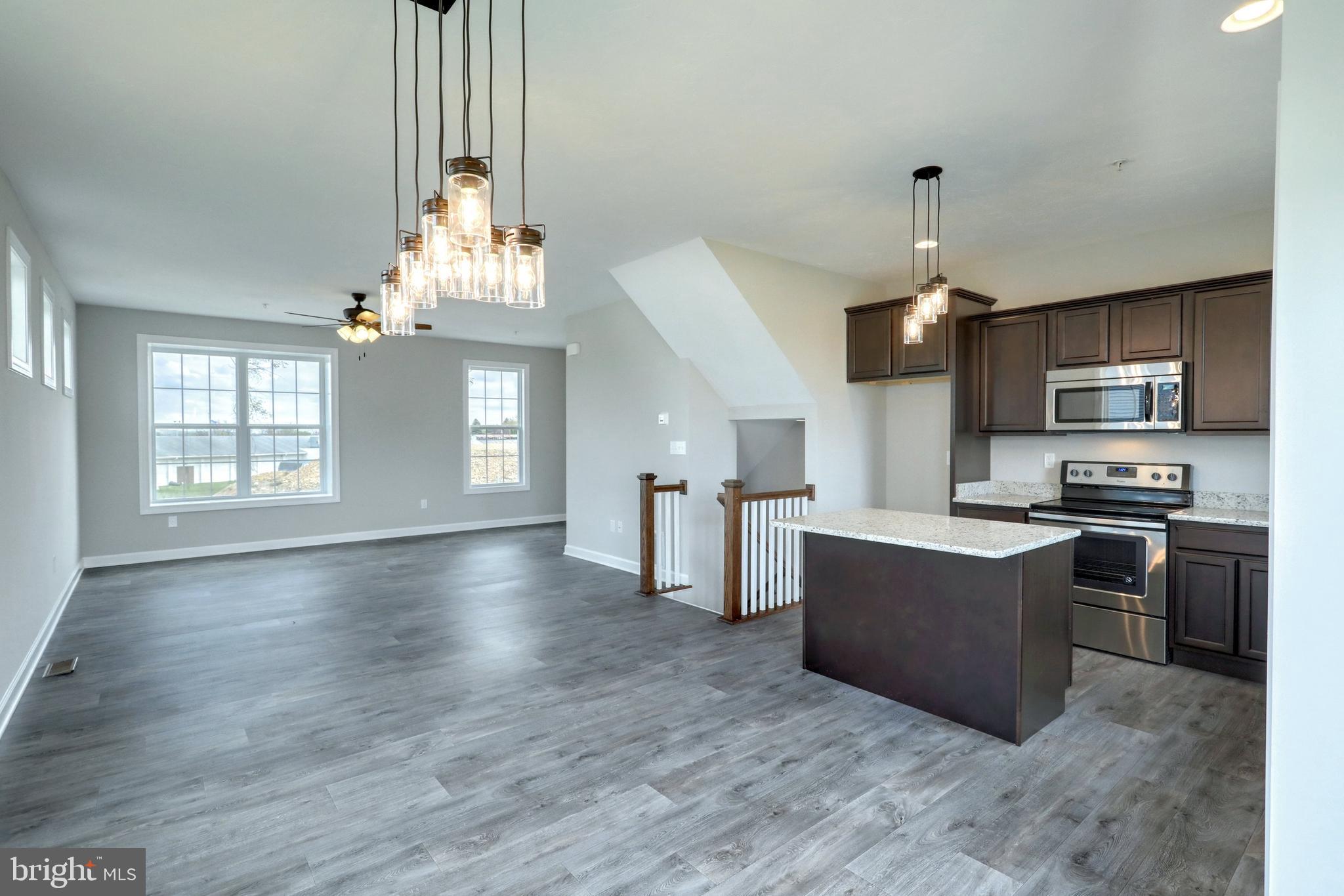 HUDSON RIDGE - Residential