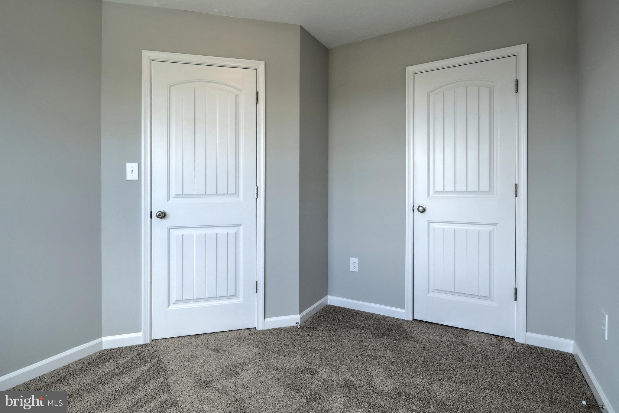 HUDSON RIDGE - Residential