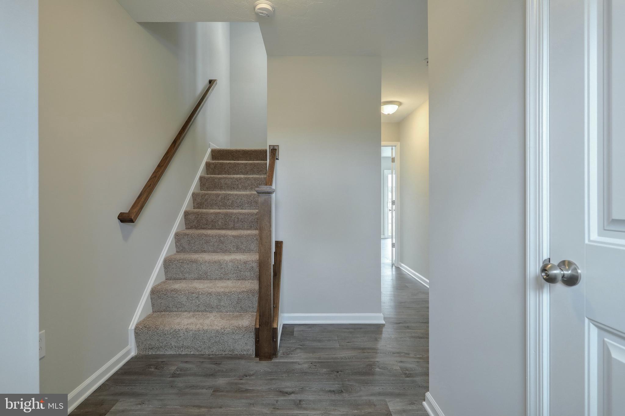 HUDSON RIDGE - Residential