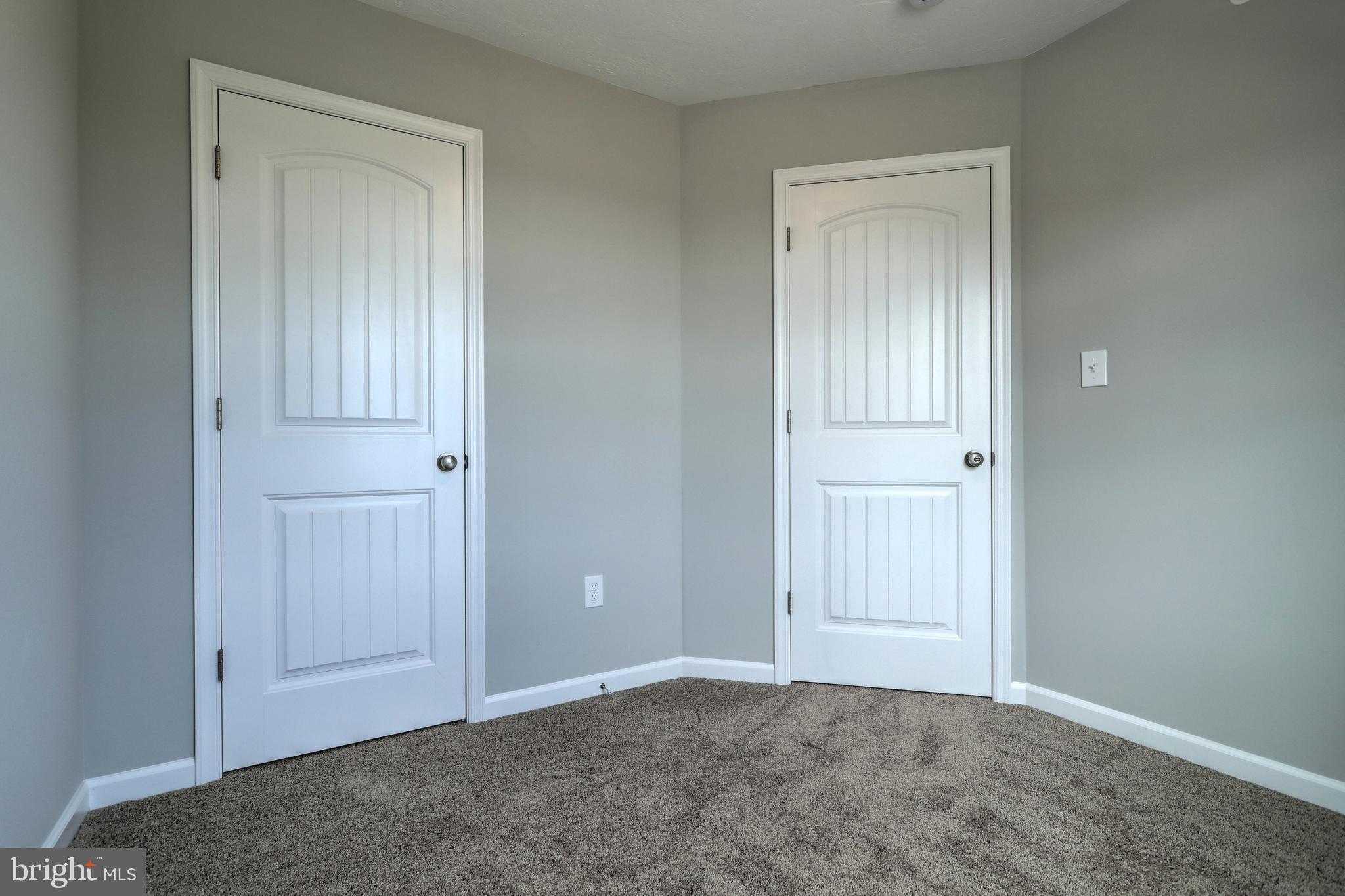 HUDSON RIDGE - Residential