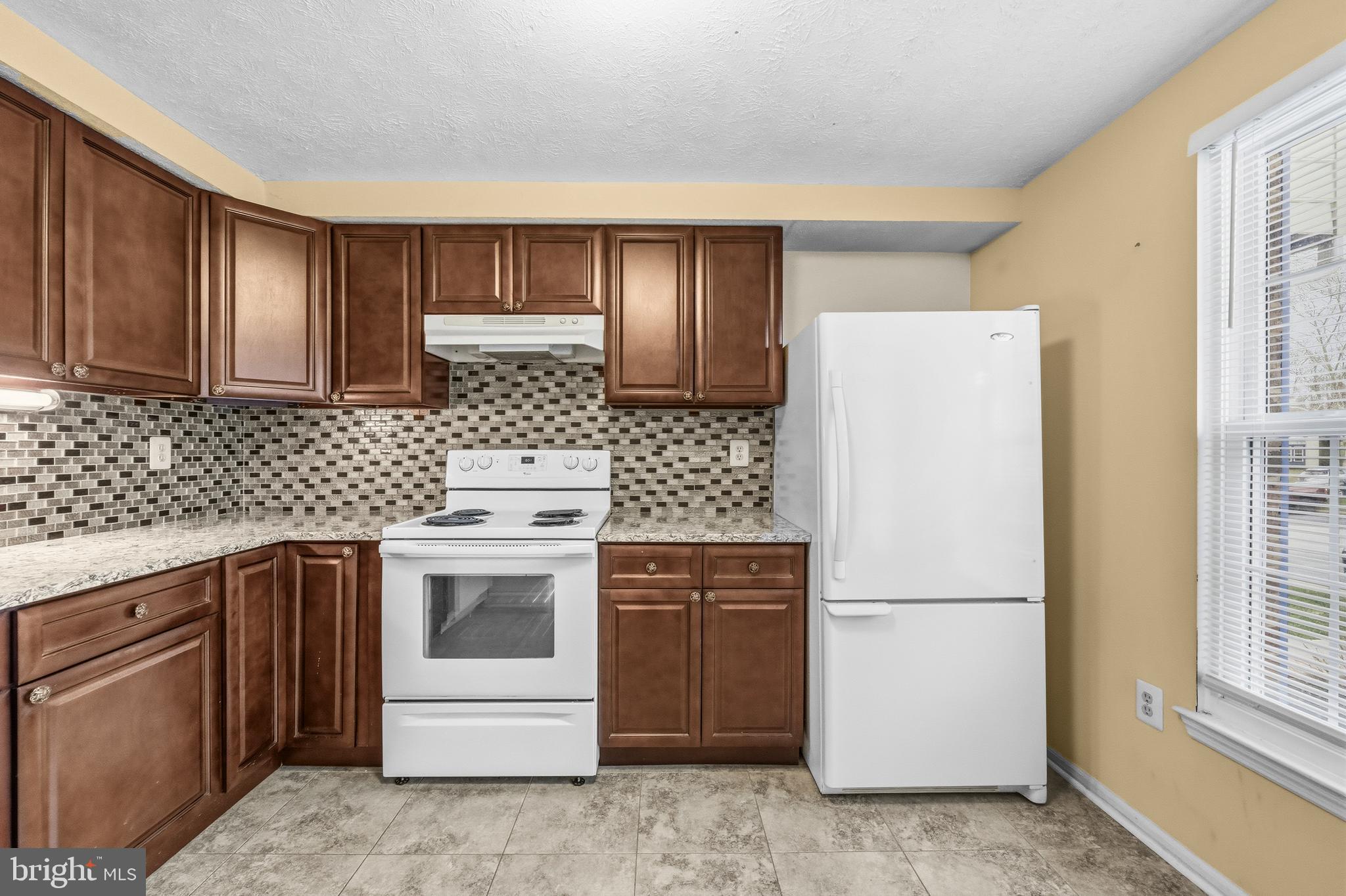 BEECH CREEK - Residential