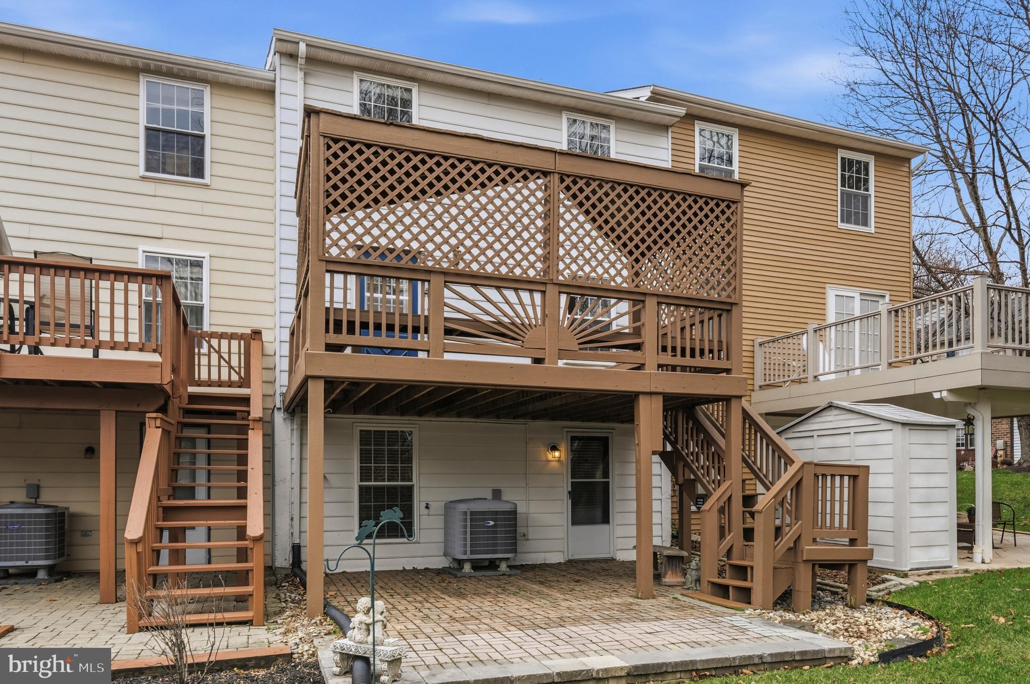 BEECH CREEK - Residential