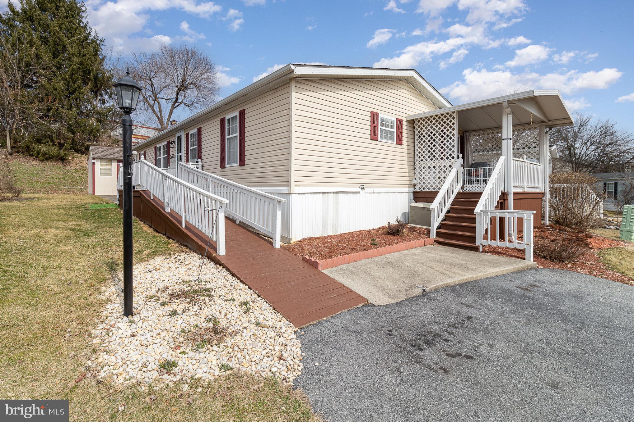 436 W CEDAR STREET