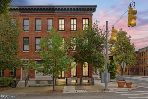 Townhouse For Sale - 1533 W Lombard Street<br/> BALTIMORE, MD 21223