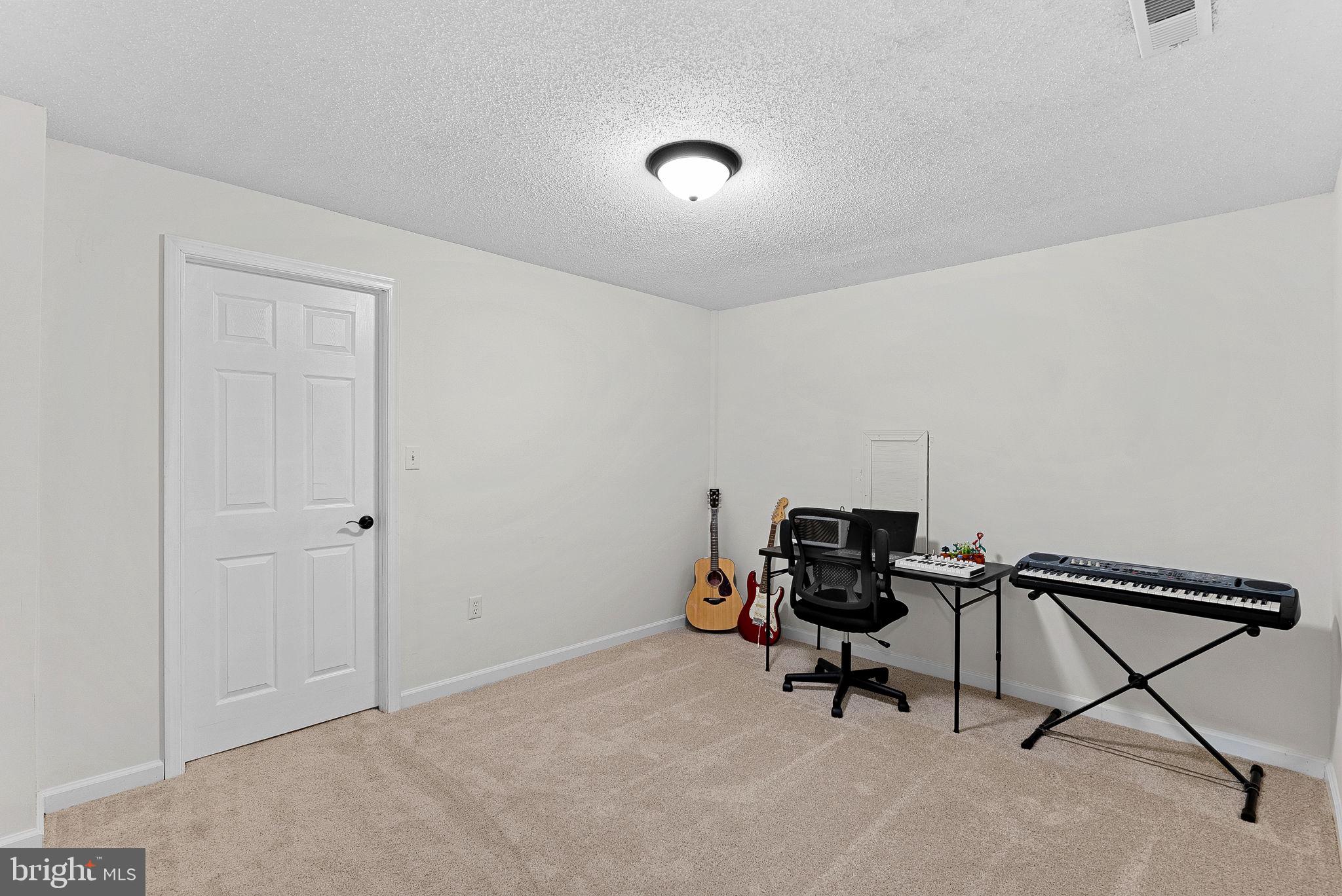 HIGH KNOB - Residential