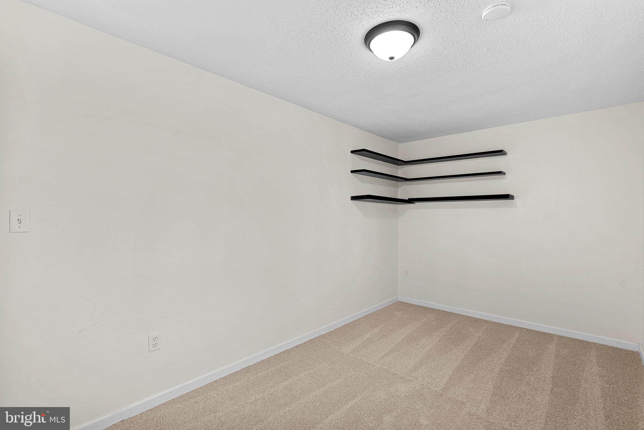 HIGH KNOB - Residential