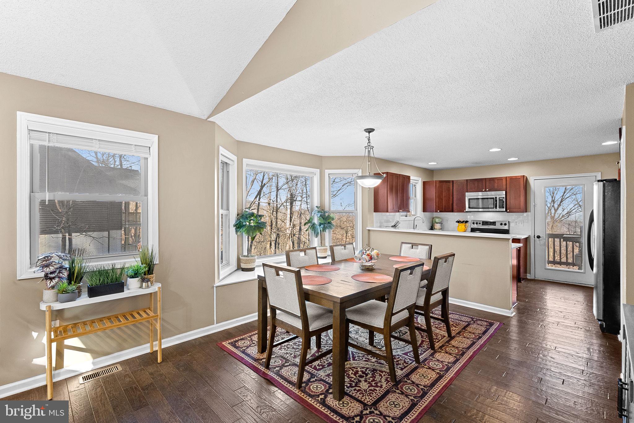 HIGH KNOB - Residential