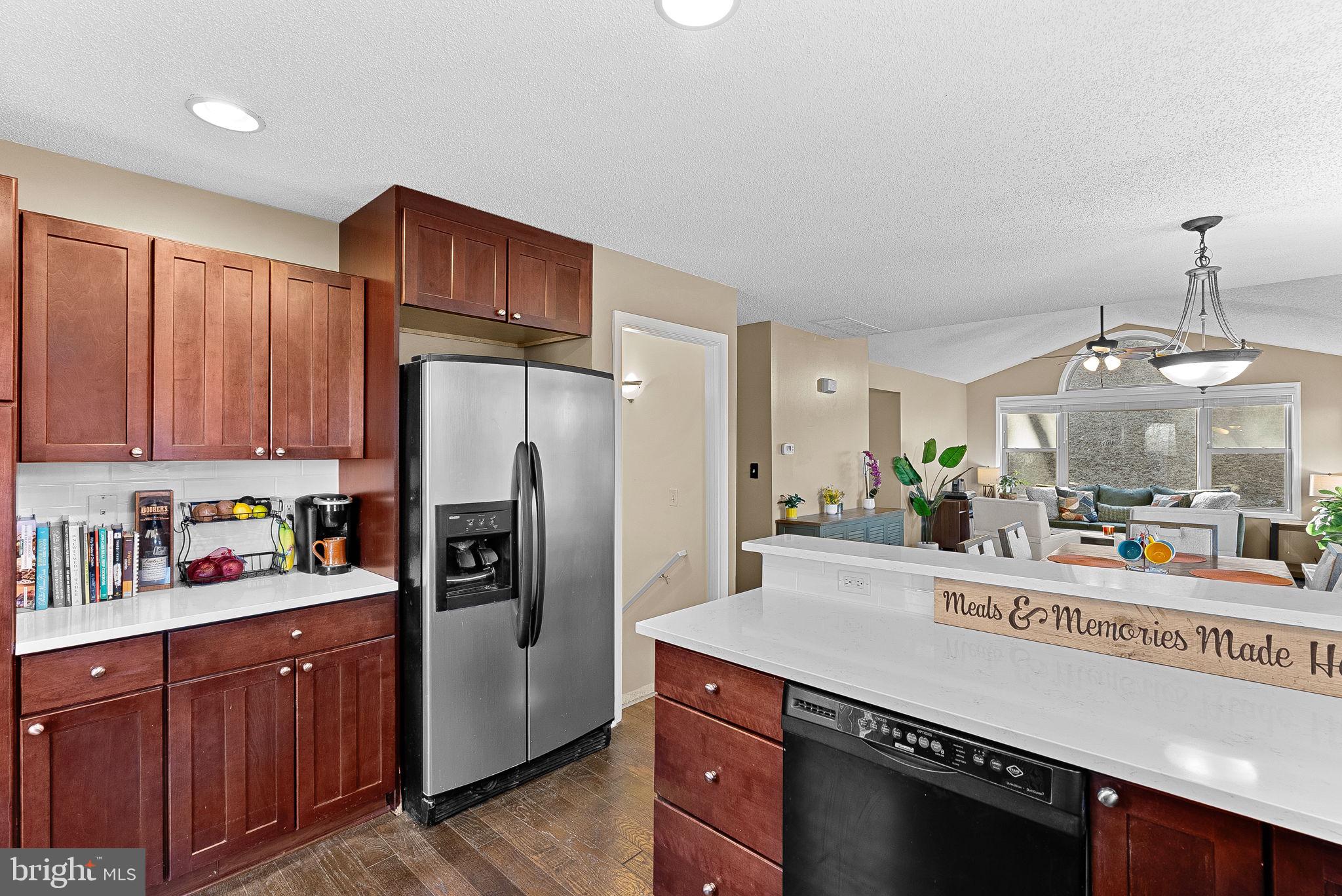 HIGH KNOB - Residential