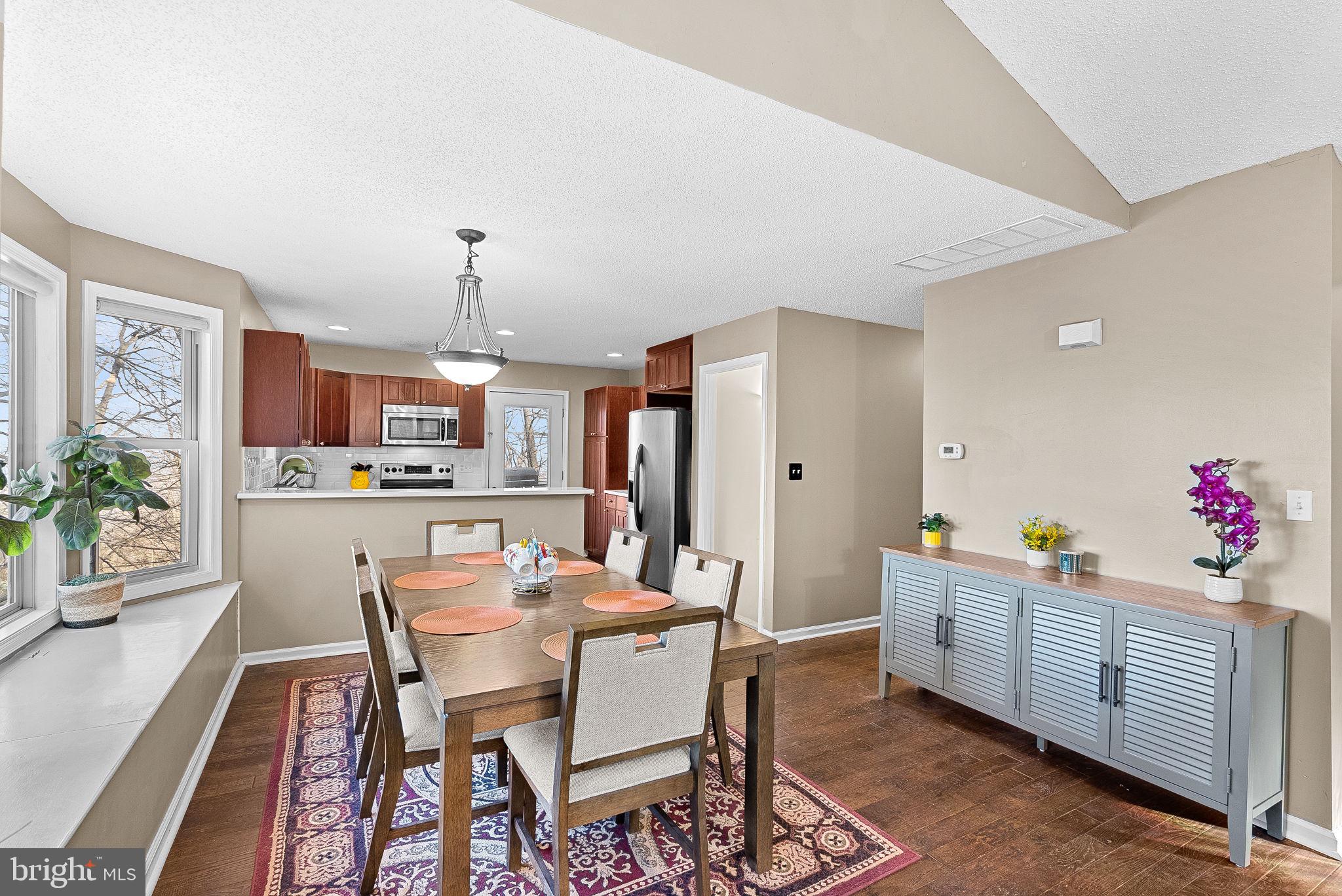 HIGH KNOB - Residential