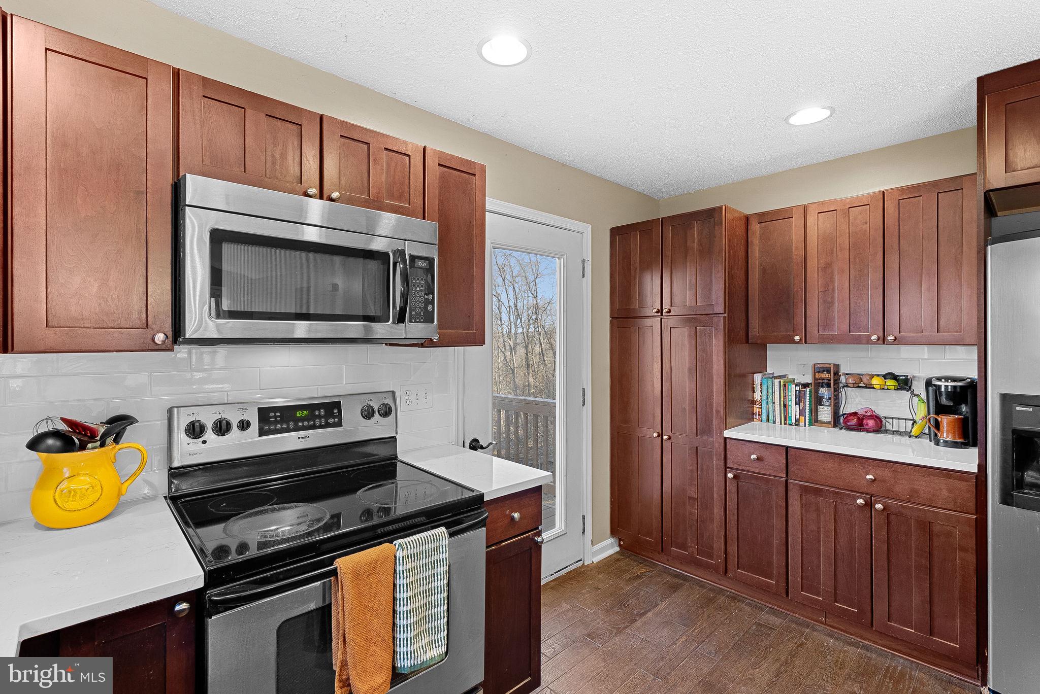 HIGH KNOB - Residential