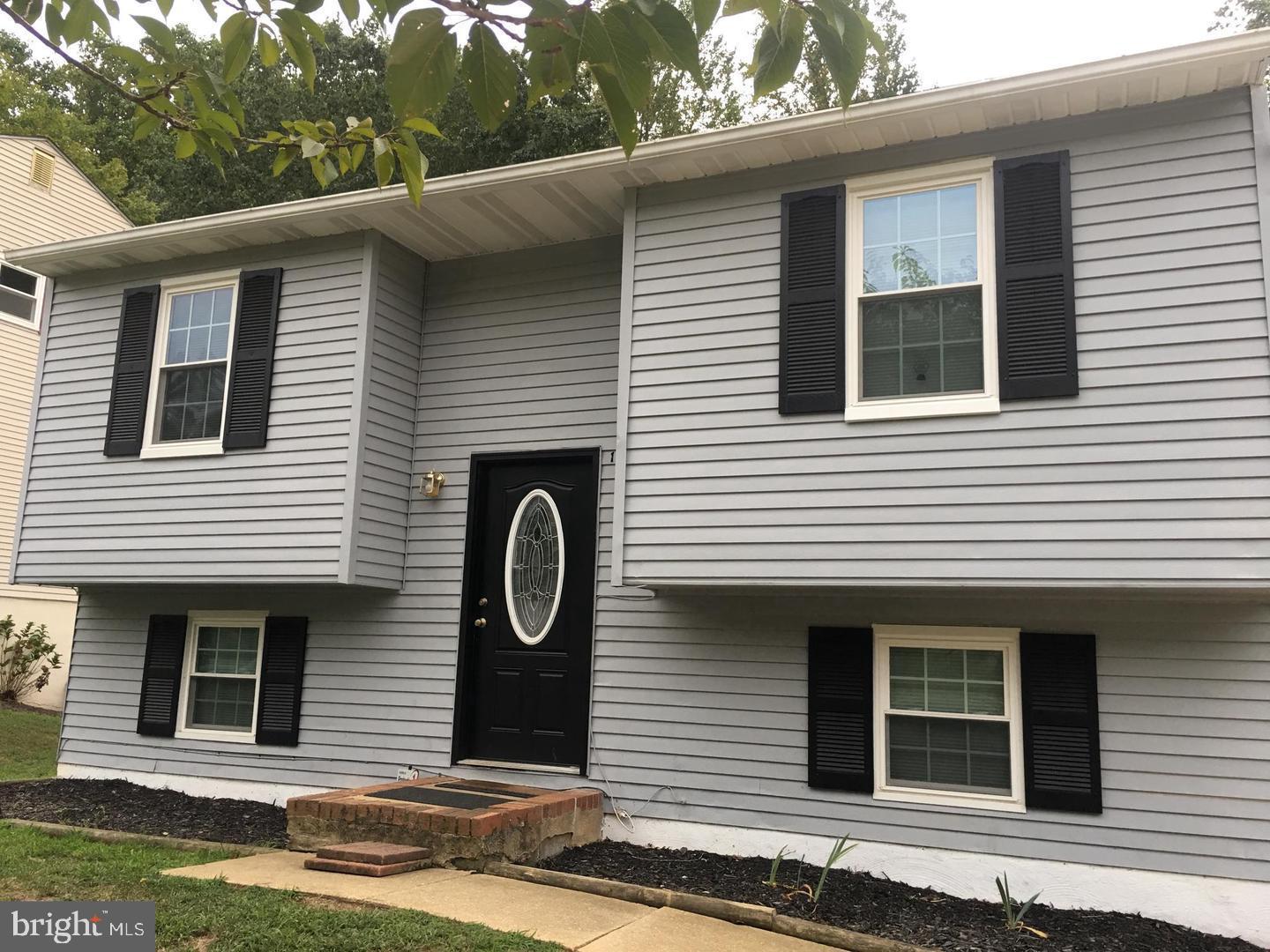 1531 HICKORY WOOD DRIVE