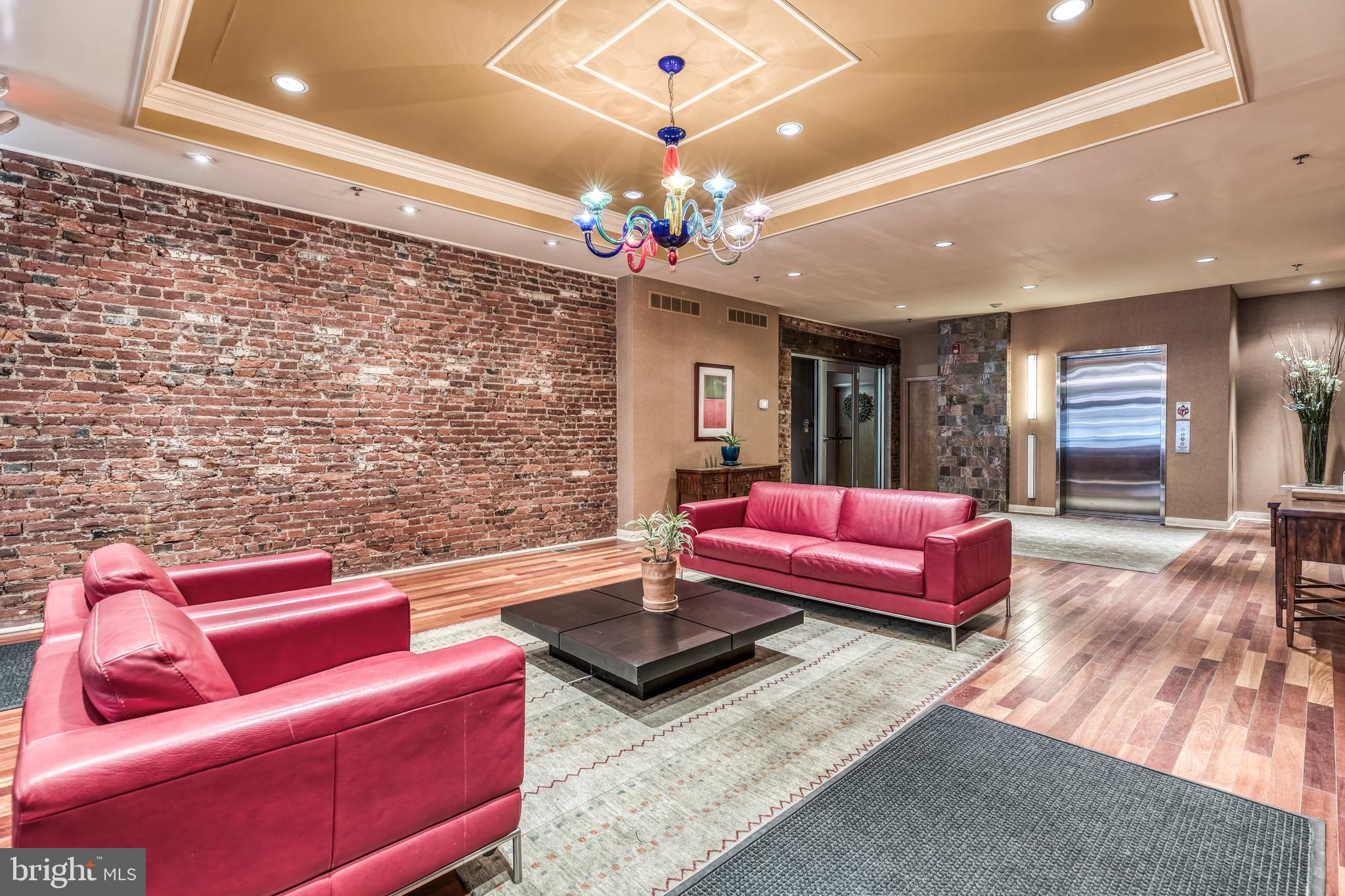 OLD CITY - Residential