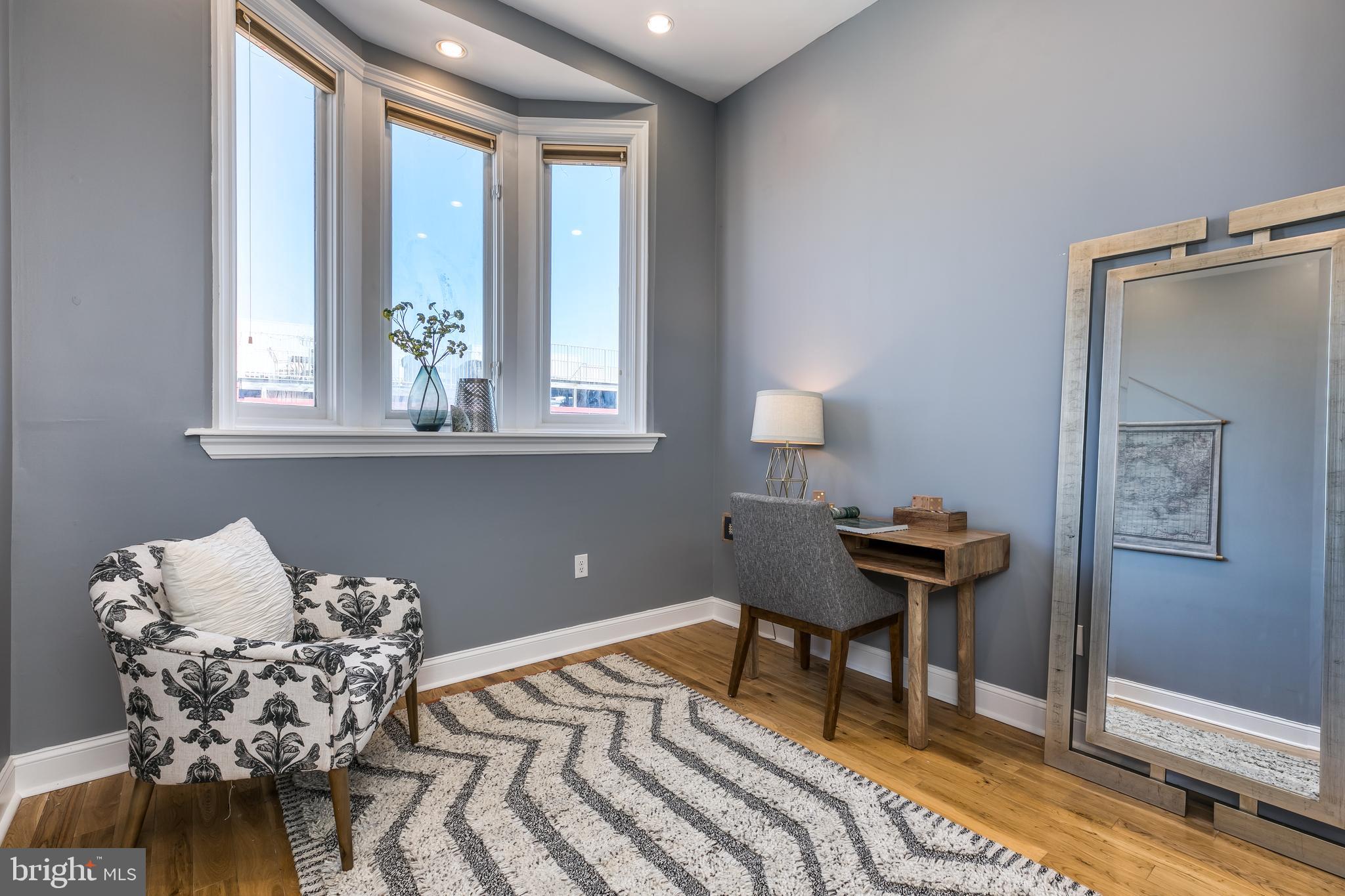 OLD CITY - Residential