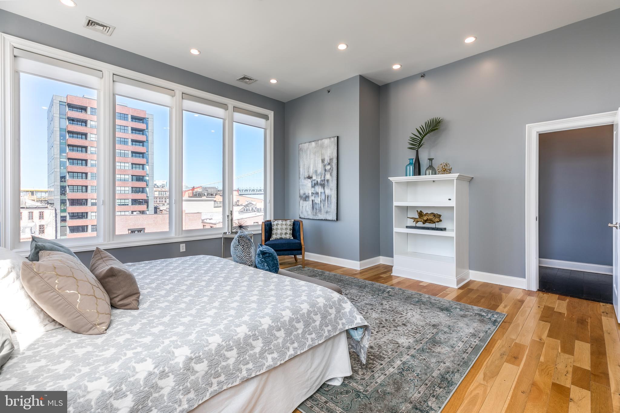 OLD CITY - Residential