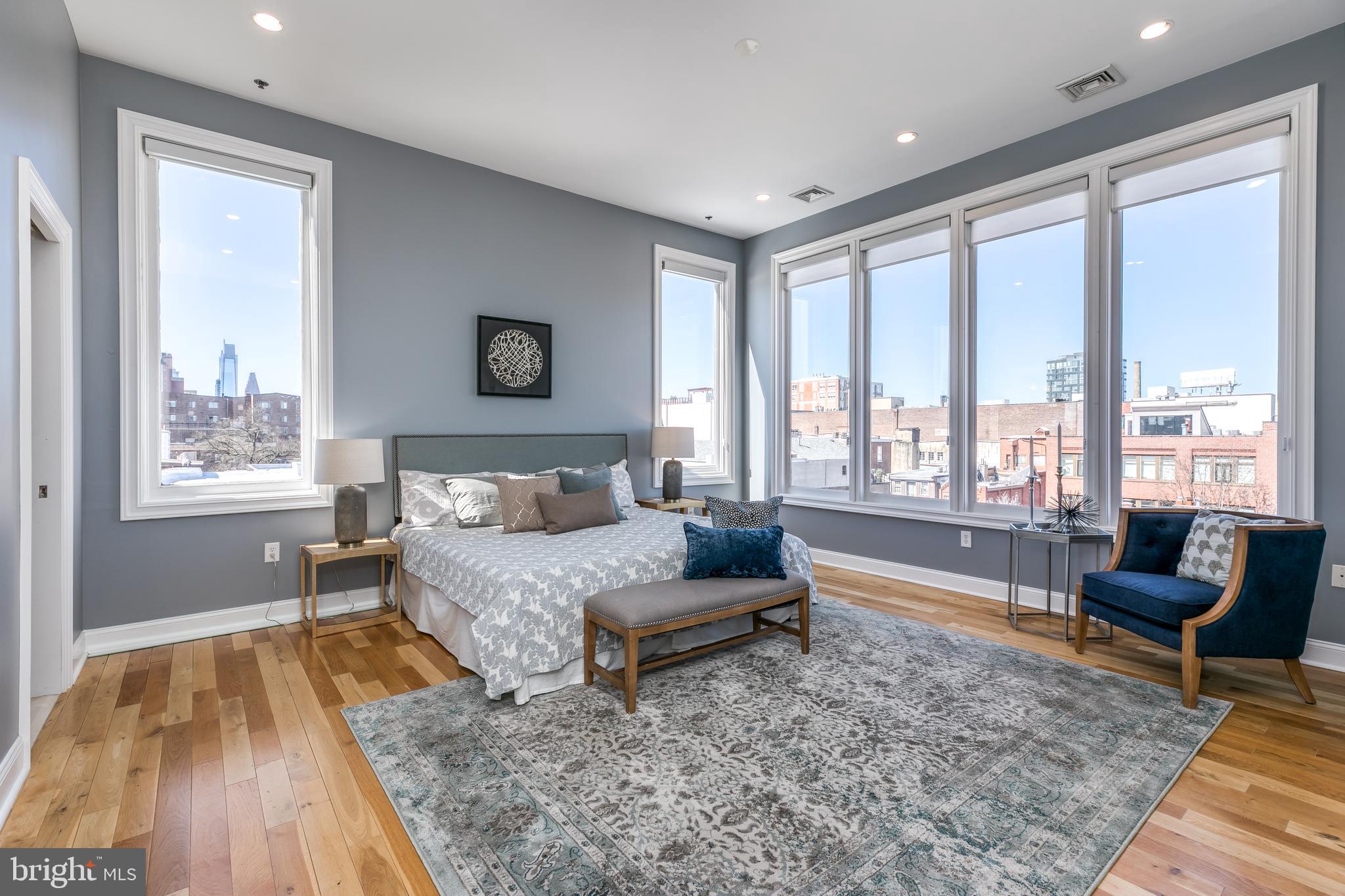 OLD CITY - Residential