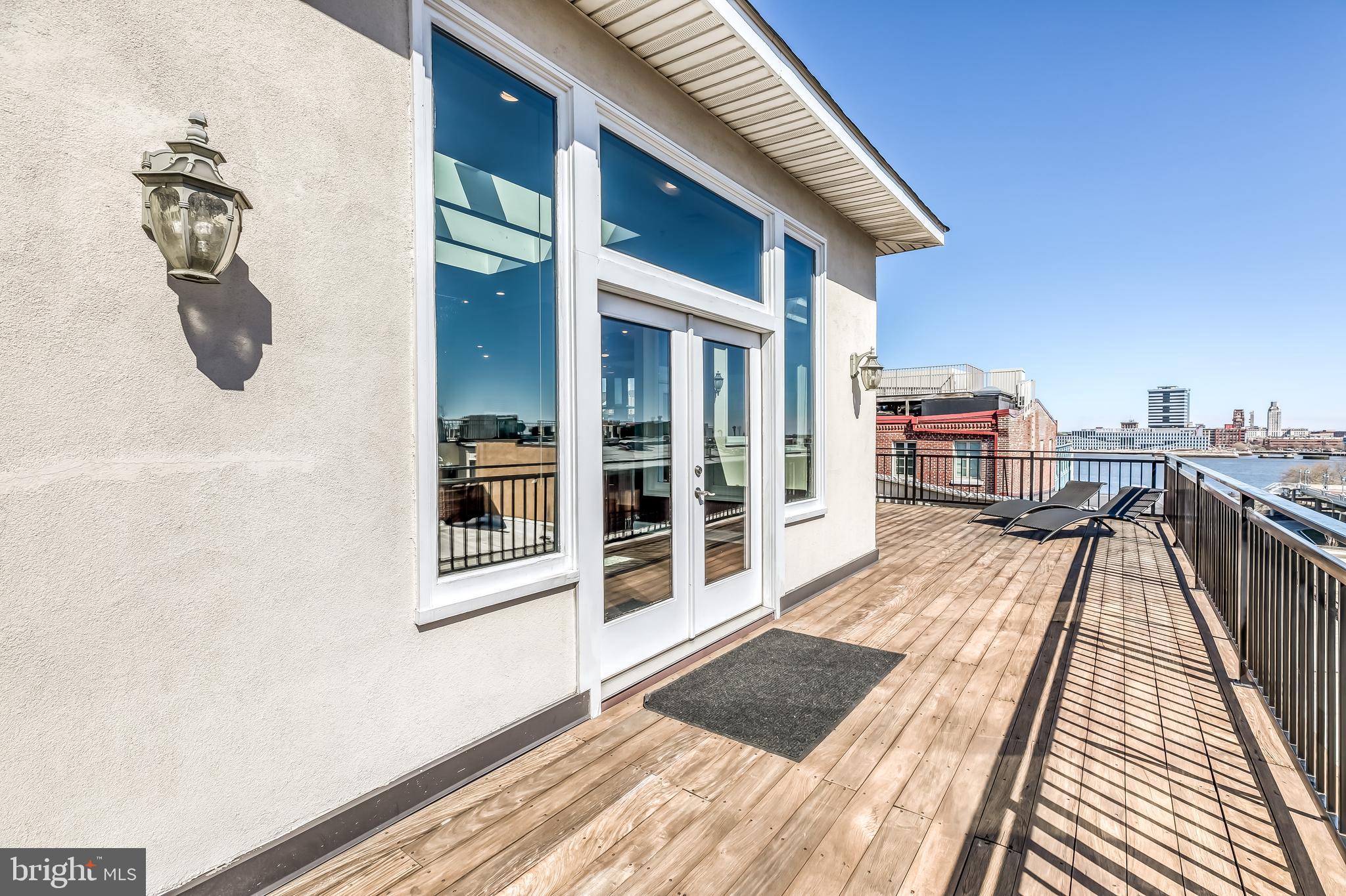 OLD CITY - Residential