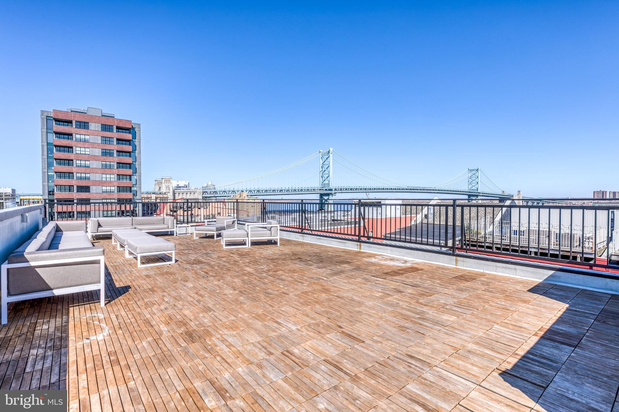 OLD CITY - Residential