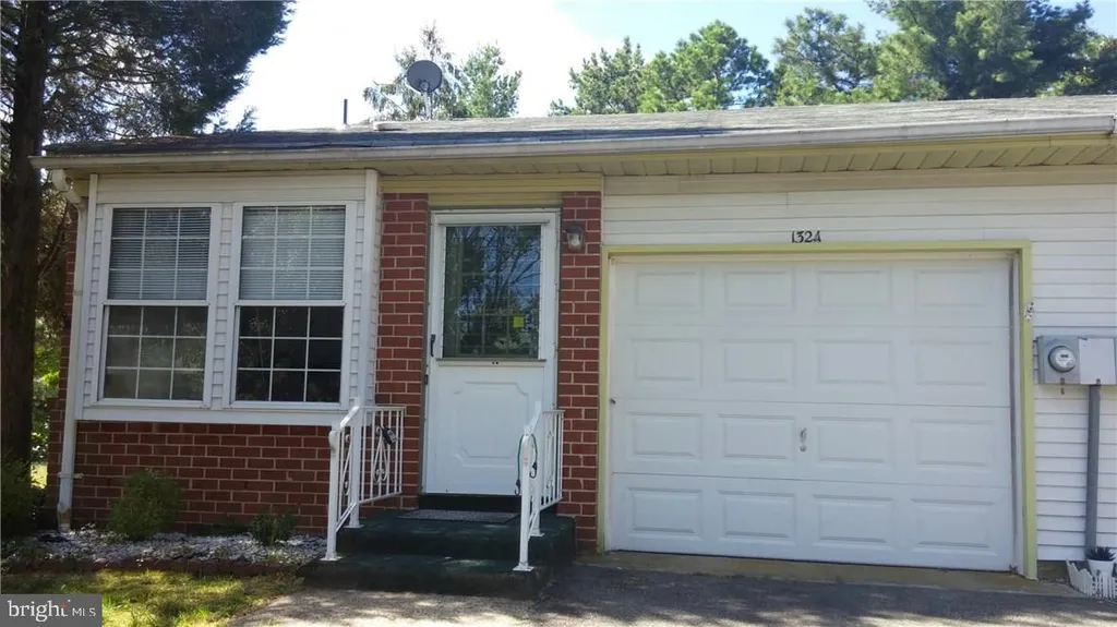 132A Sunset Road, Manchester Township, NJ 08759