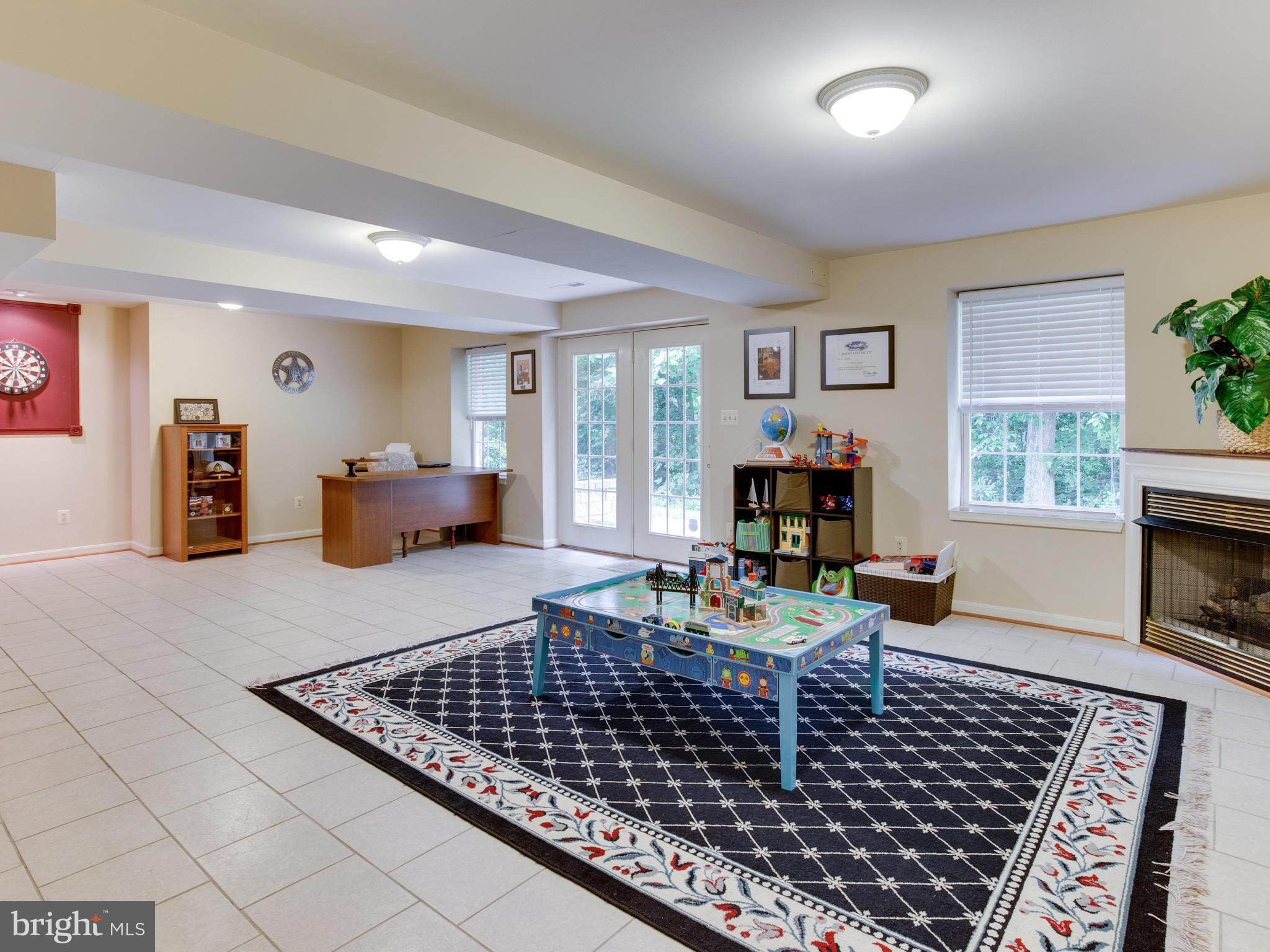 LAVENDER HILLS - Residential