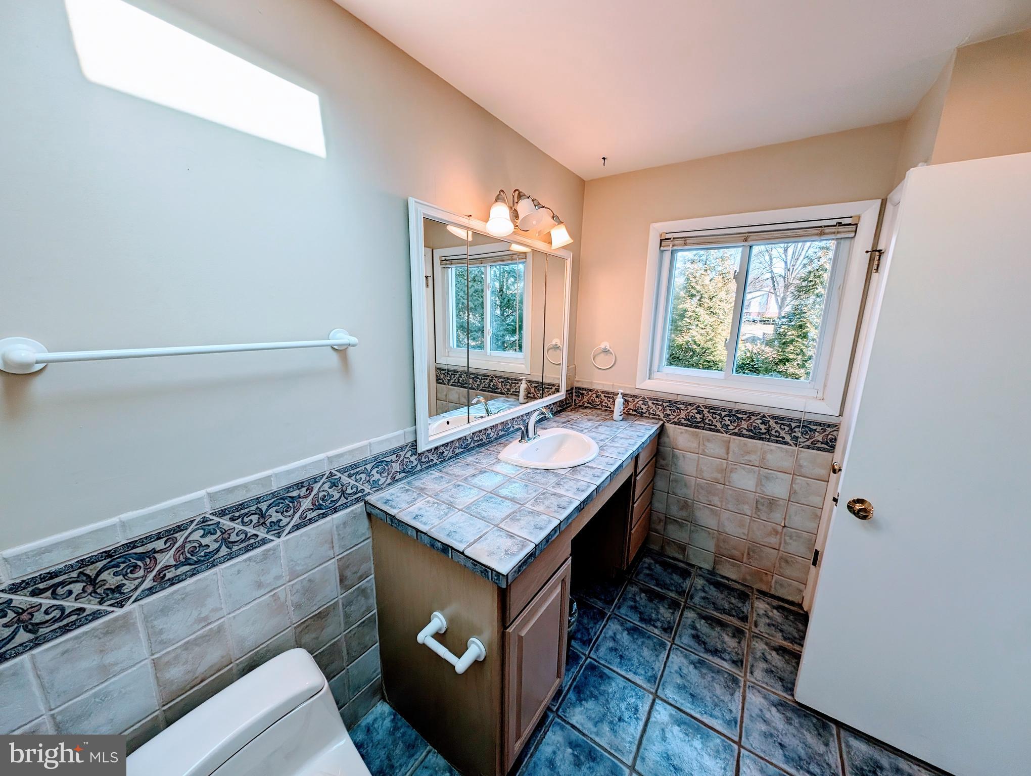 ASPEN HILL PARK - Residential