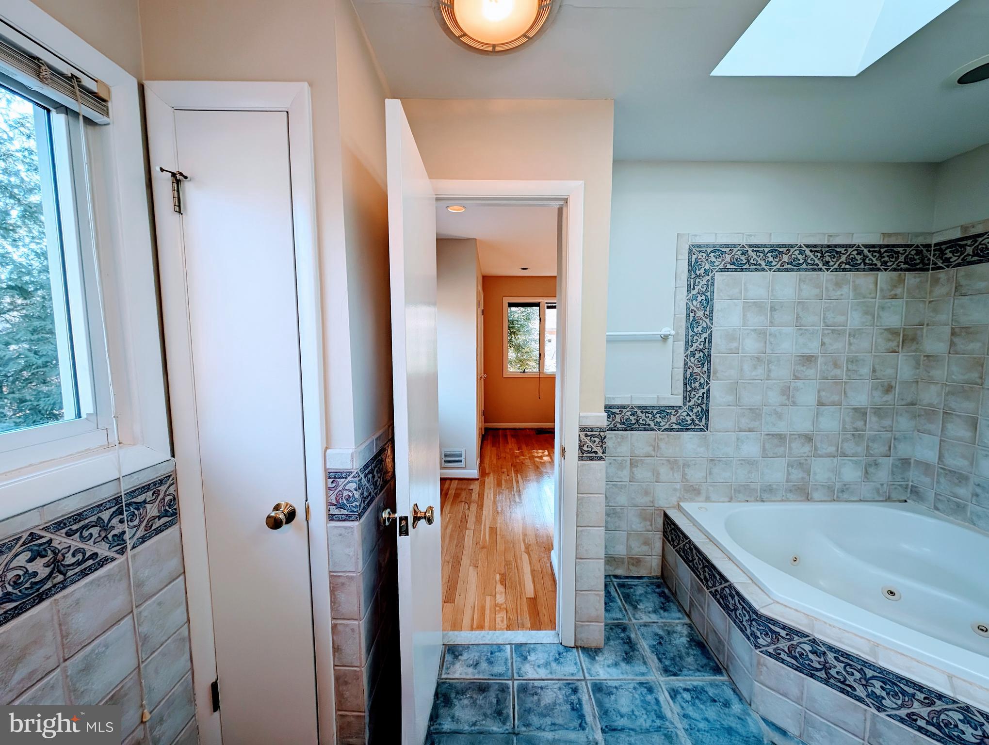 ASPEN HILL PARK - Residential