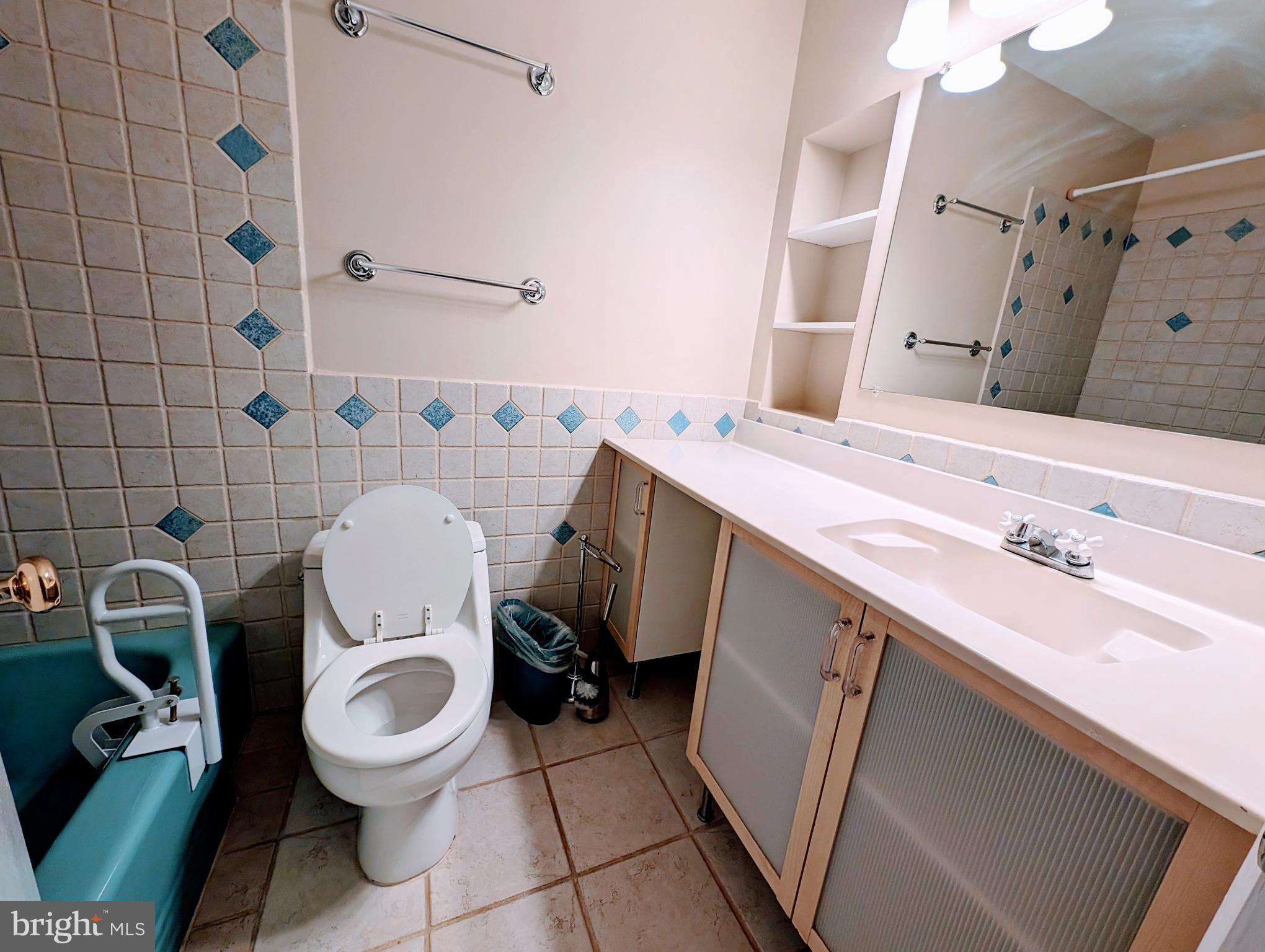 ASPEN HILL PARK - Residential